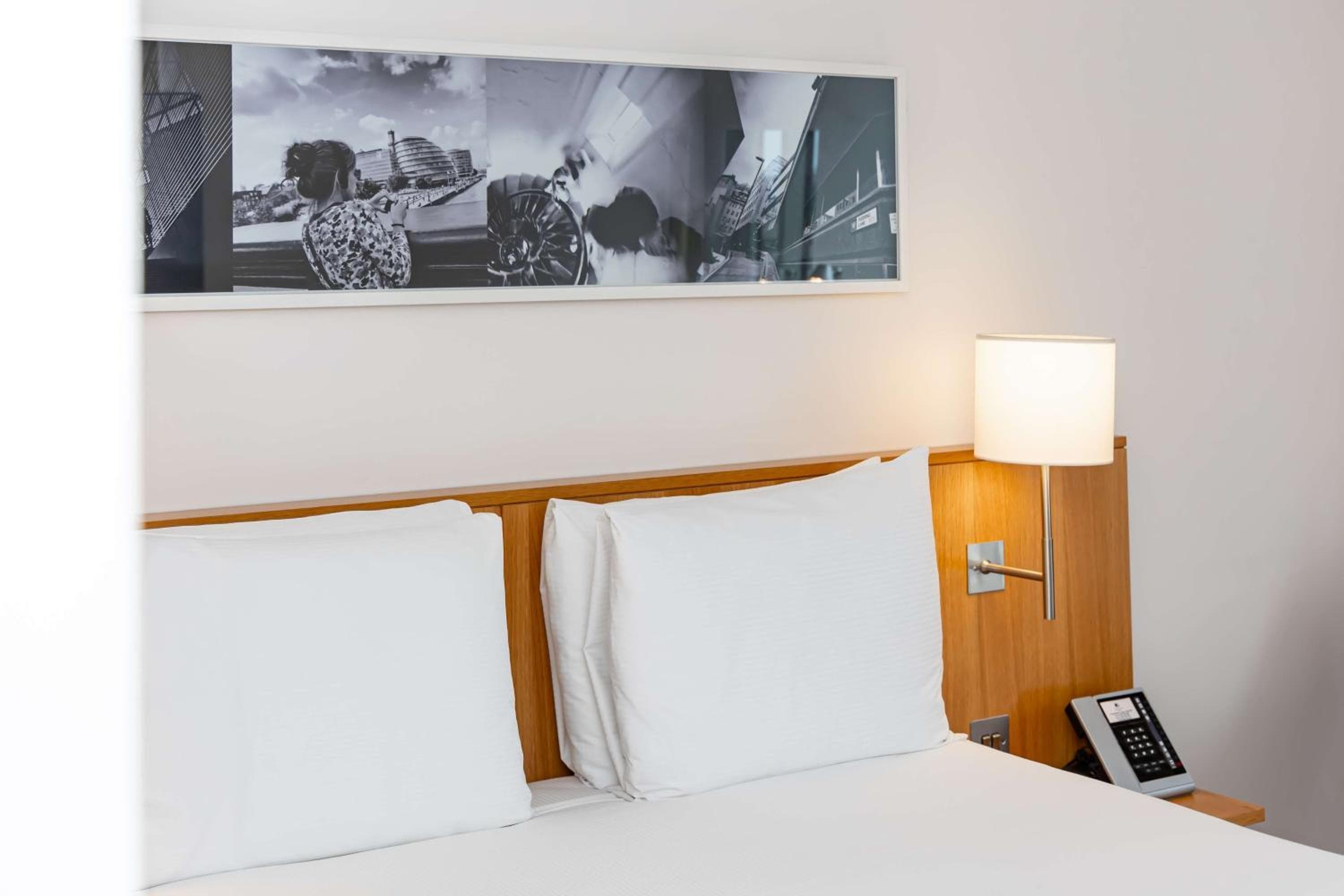 DoubleTree by Hilton Hotel London - Tower of London — 24