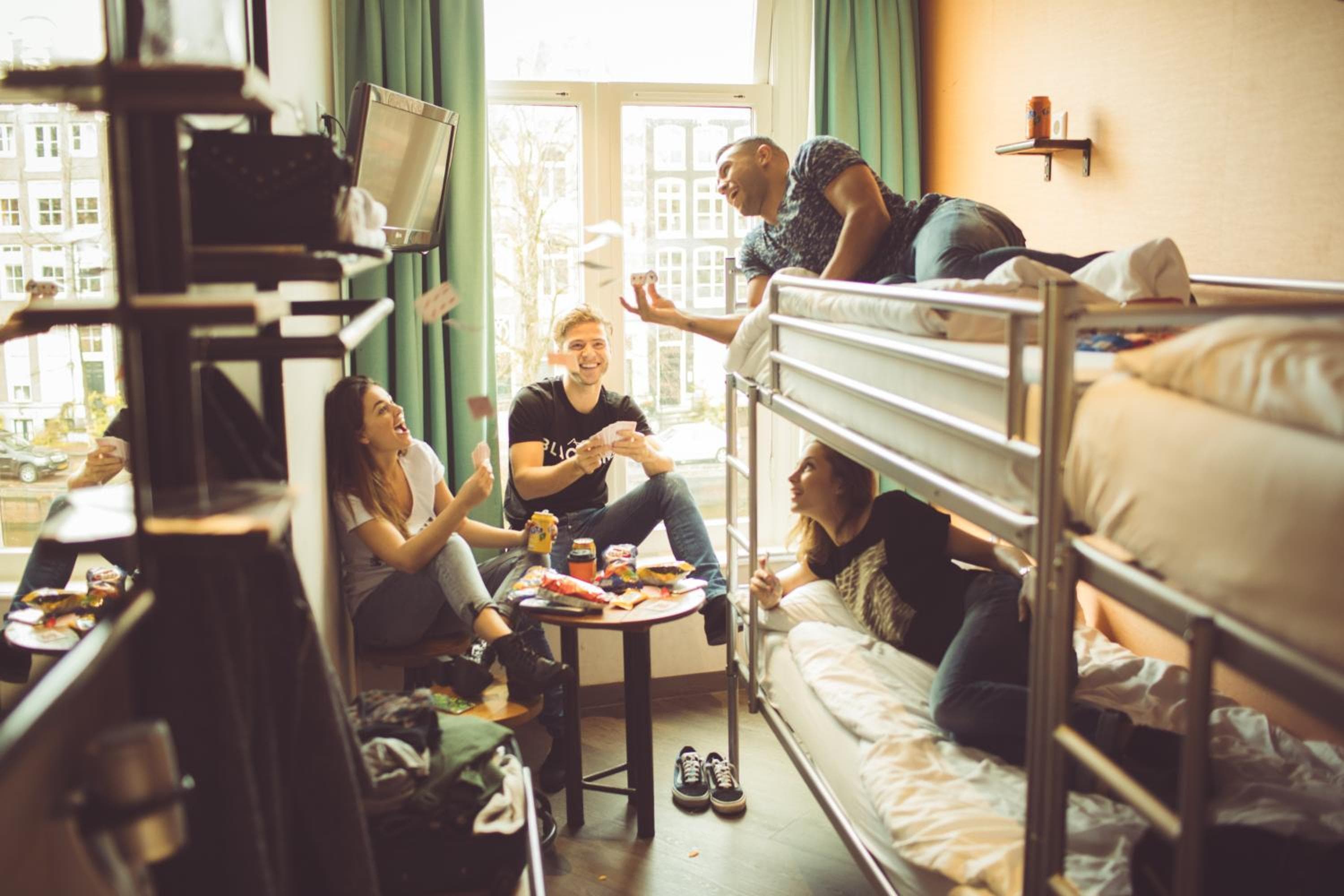 Tourist Inn One Amsterdam — 10