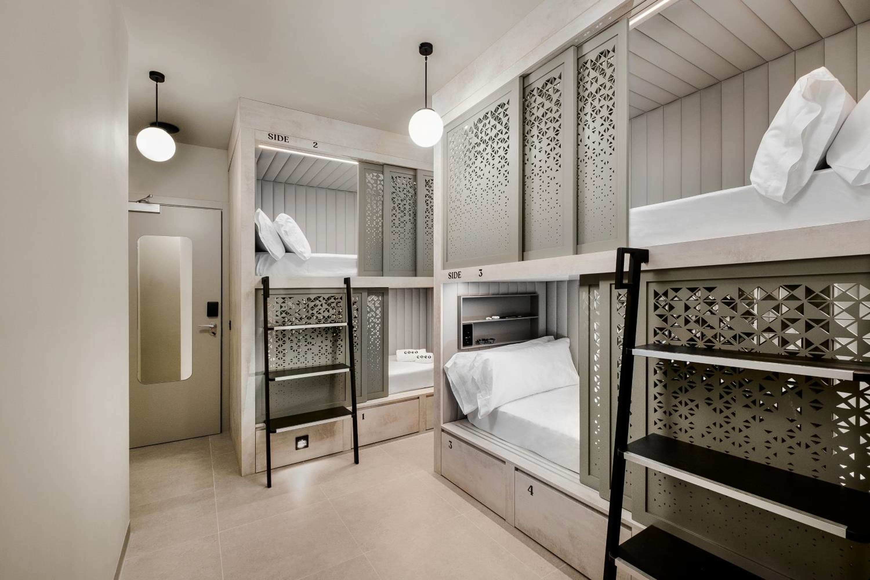 Coeo Hostel Hernan Ruiz — 20