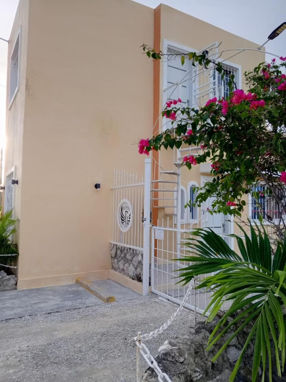 AVE FENIX Apartments — 25