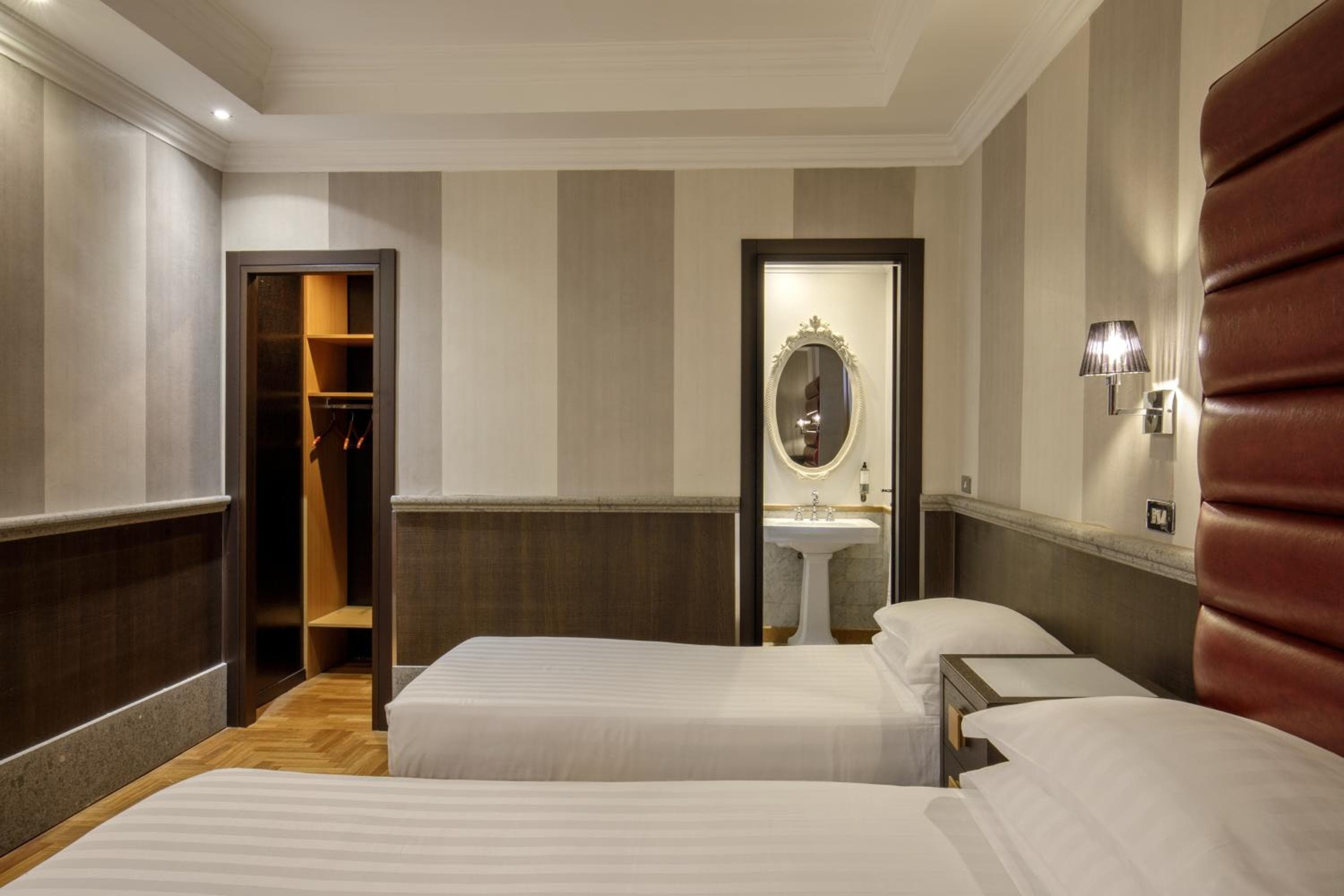 Hotel Corte Real — 29