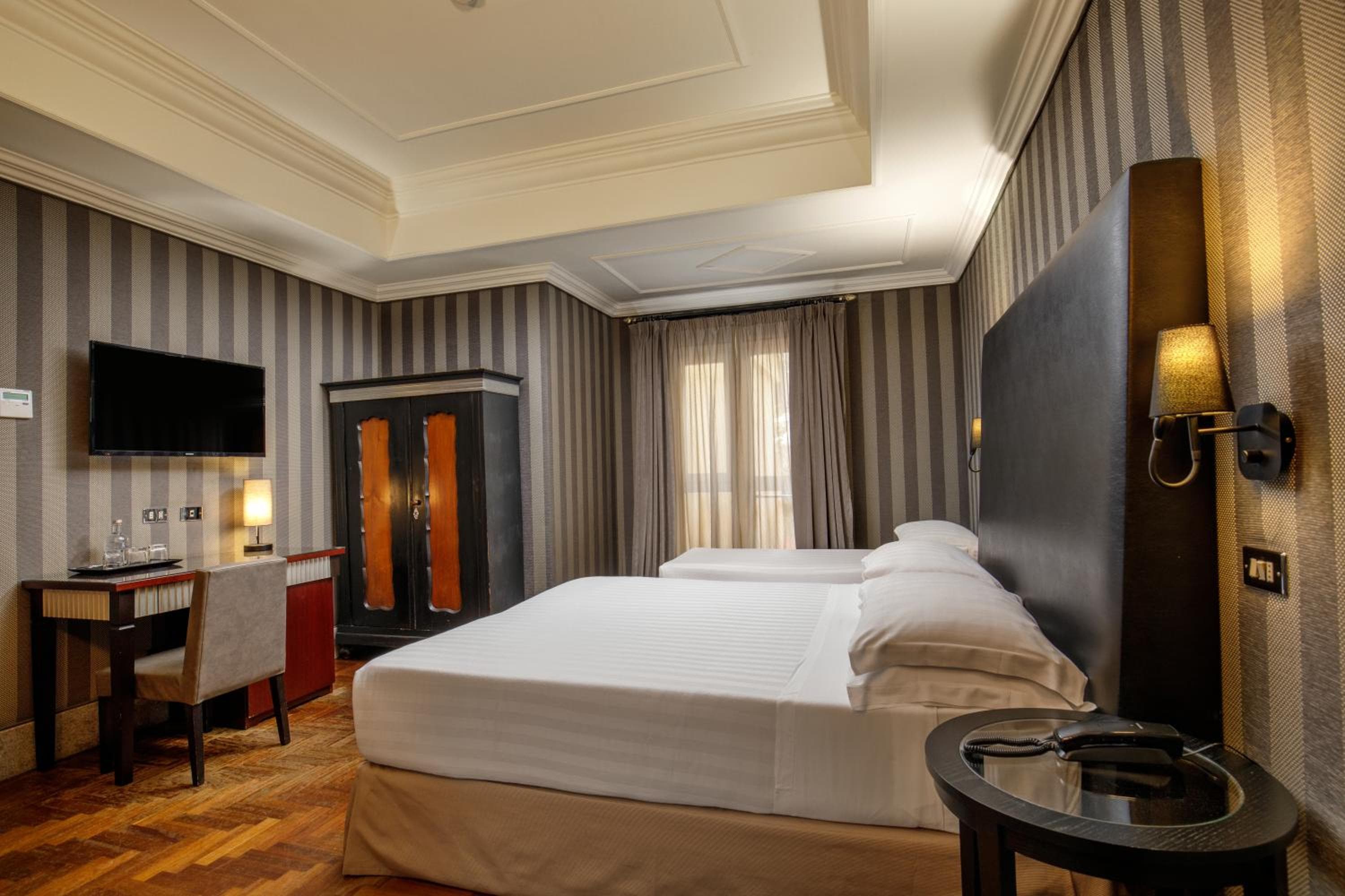 Hotel Royal Court — 14