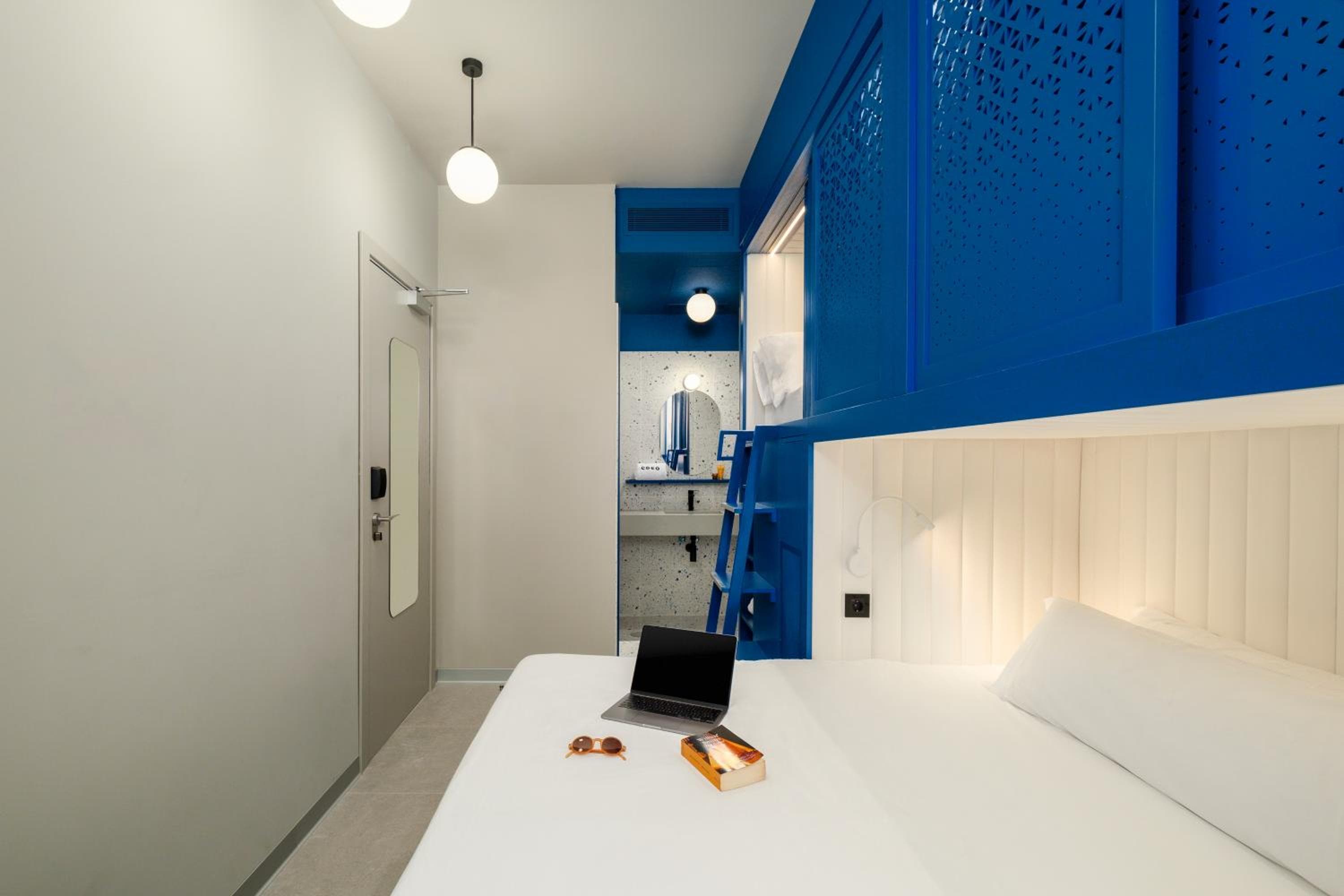 Coeo Hostel Hernan Ruiz — 30