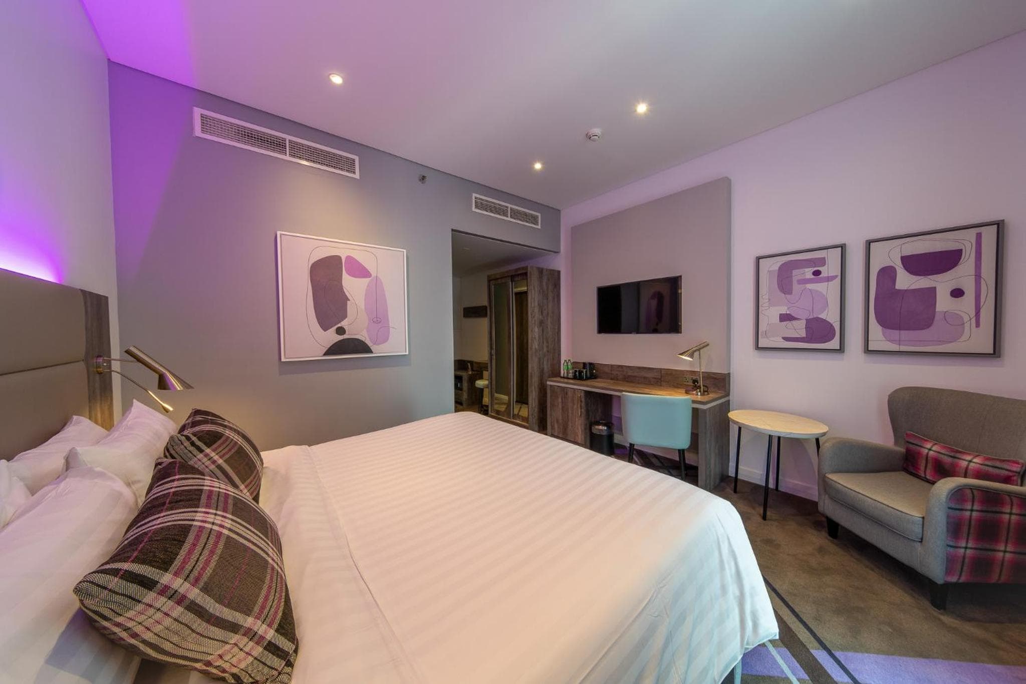 Premier Inn Dubai Barsha Heights — 27