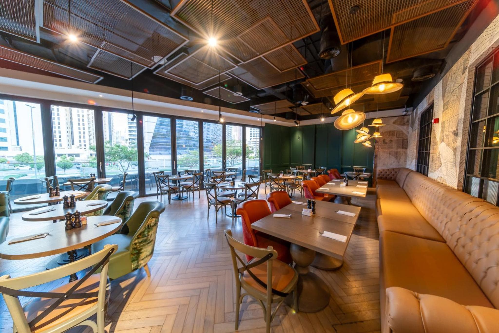 Premier Inn Dubai Barsha Heights — 12