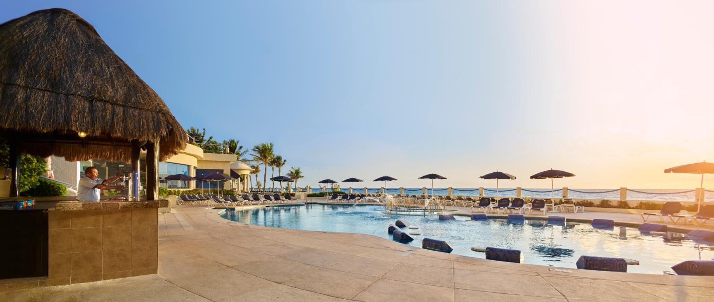 Occidental Tucancún - All Inclusive — 10