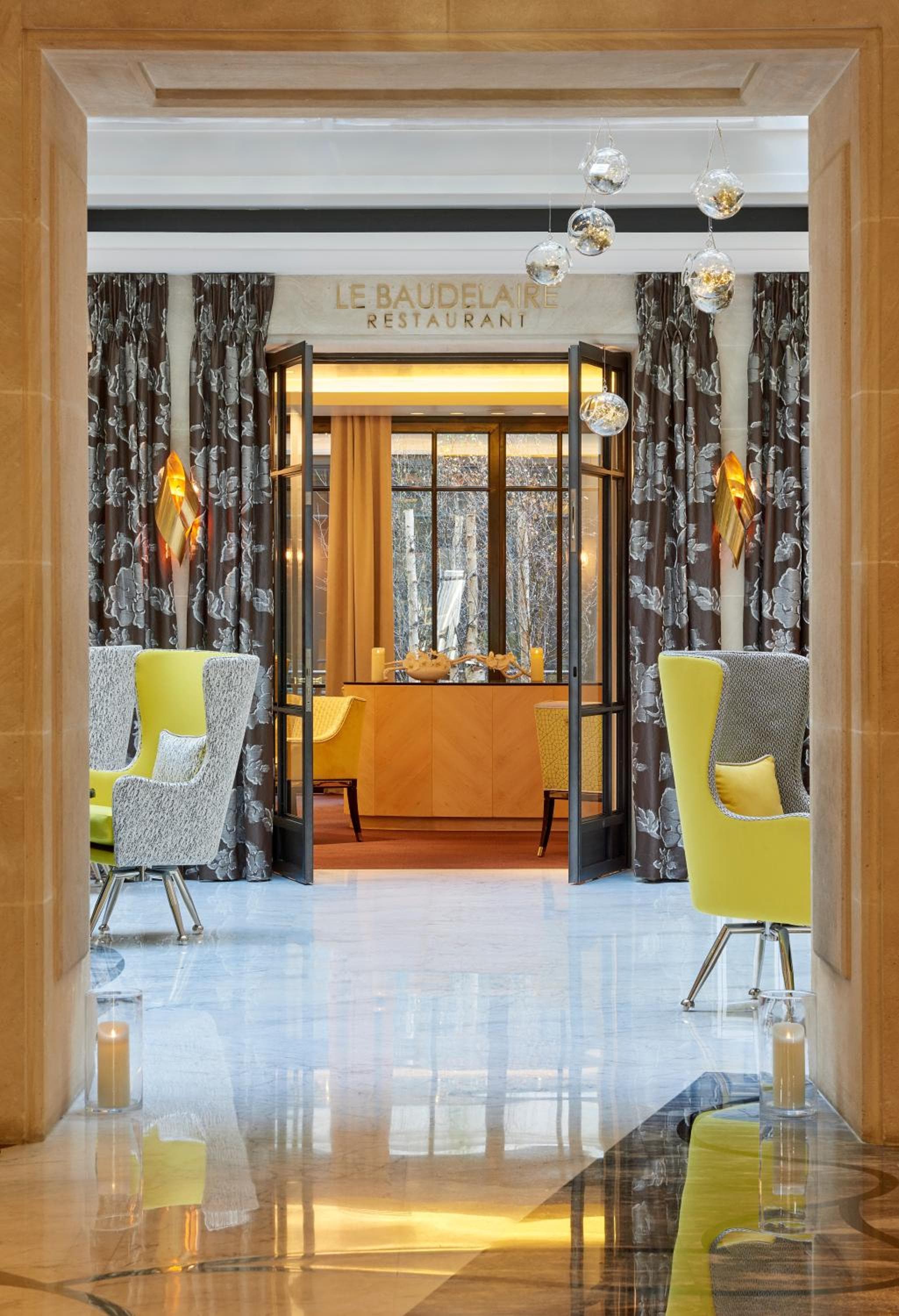Le Burgundy Paris — 14
