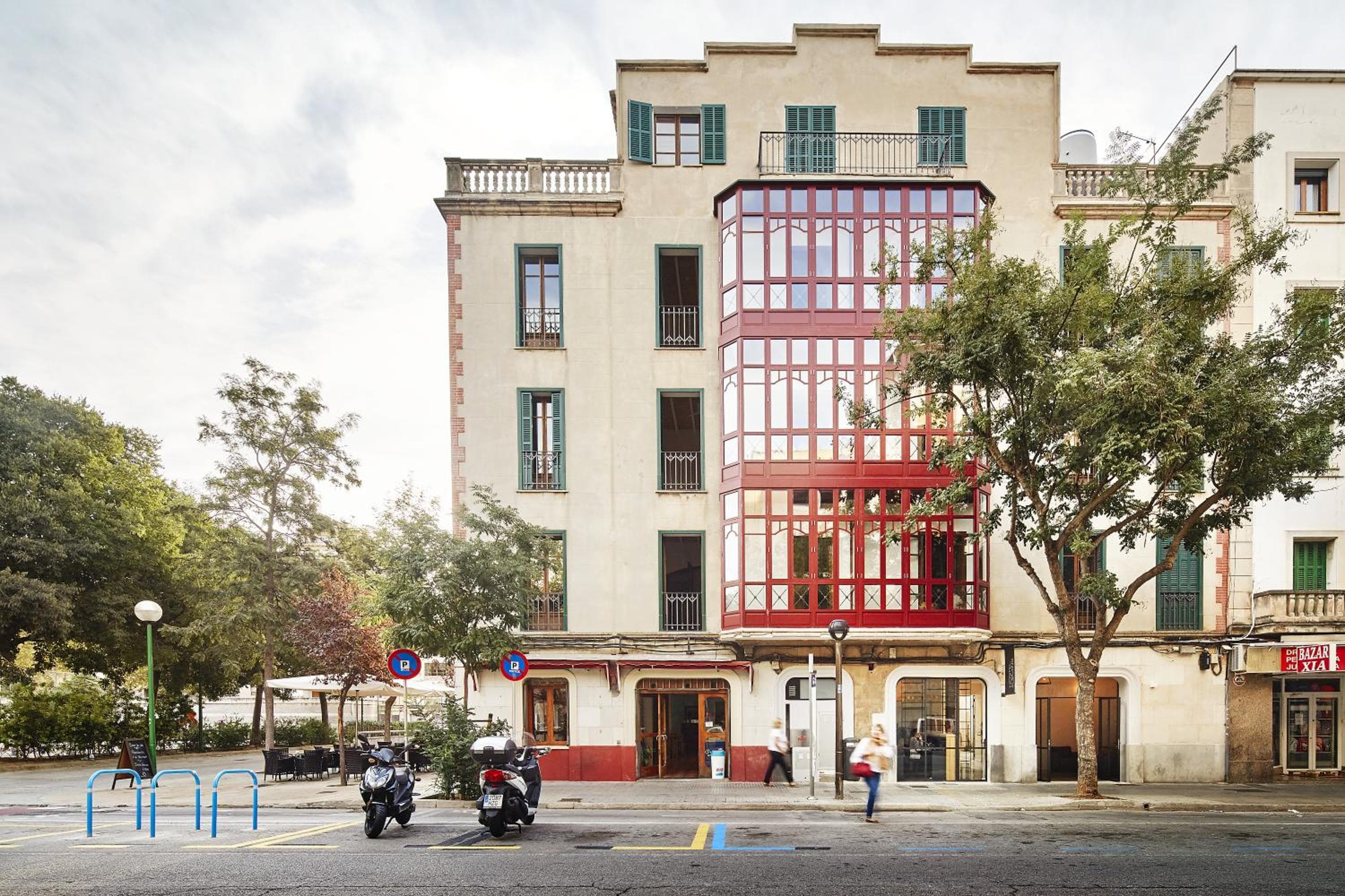 Hostales El Boc - Palma — 1