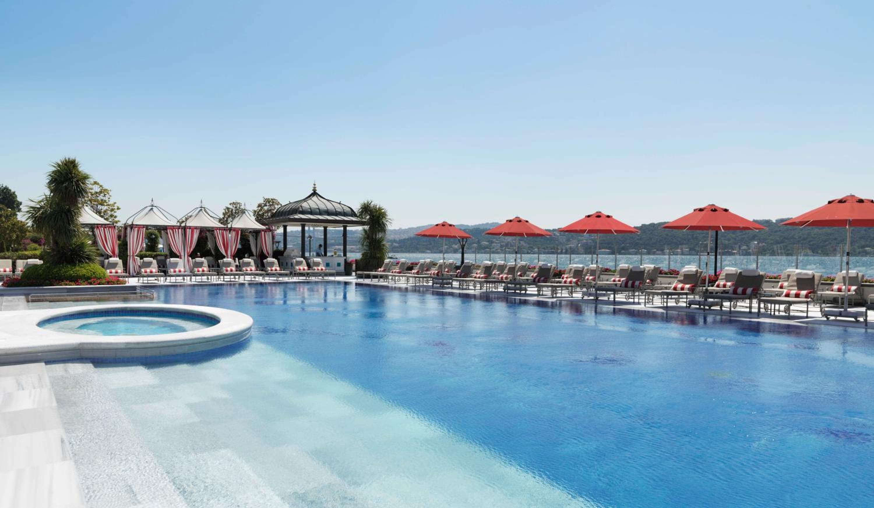 Four Seasons Hotel Istanbul at the Bosphorus — 21