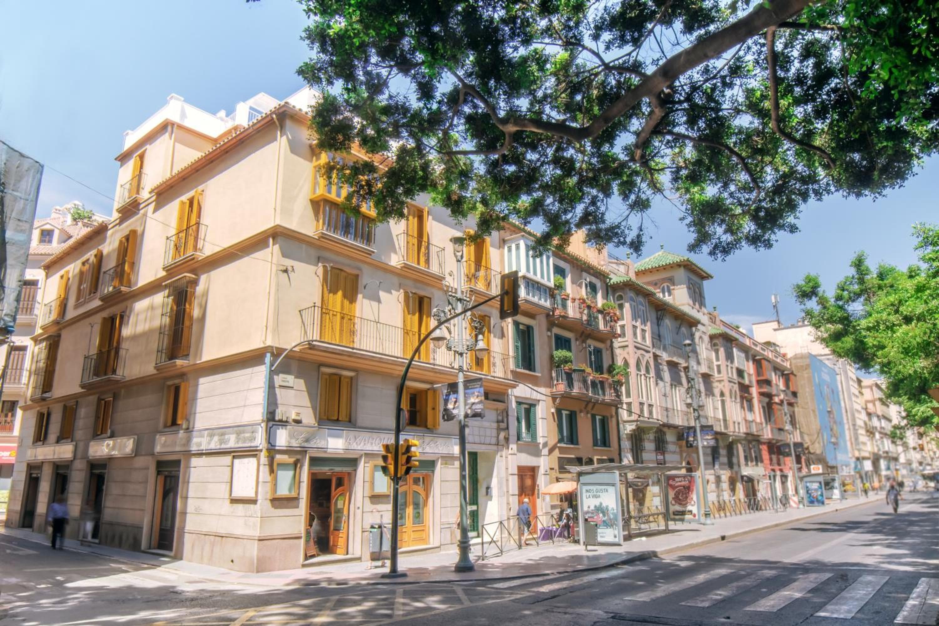 Santa Cruz Apartments — 9