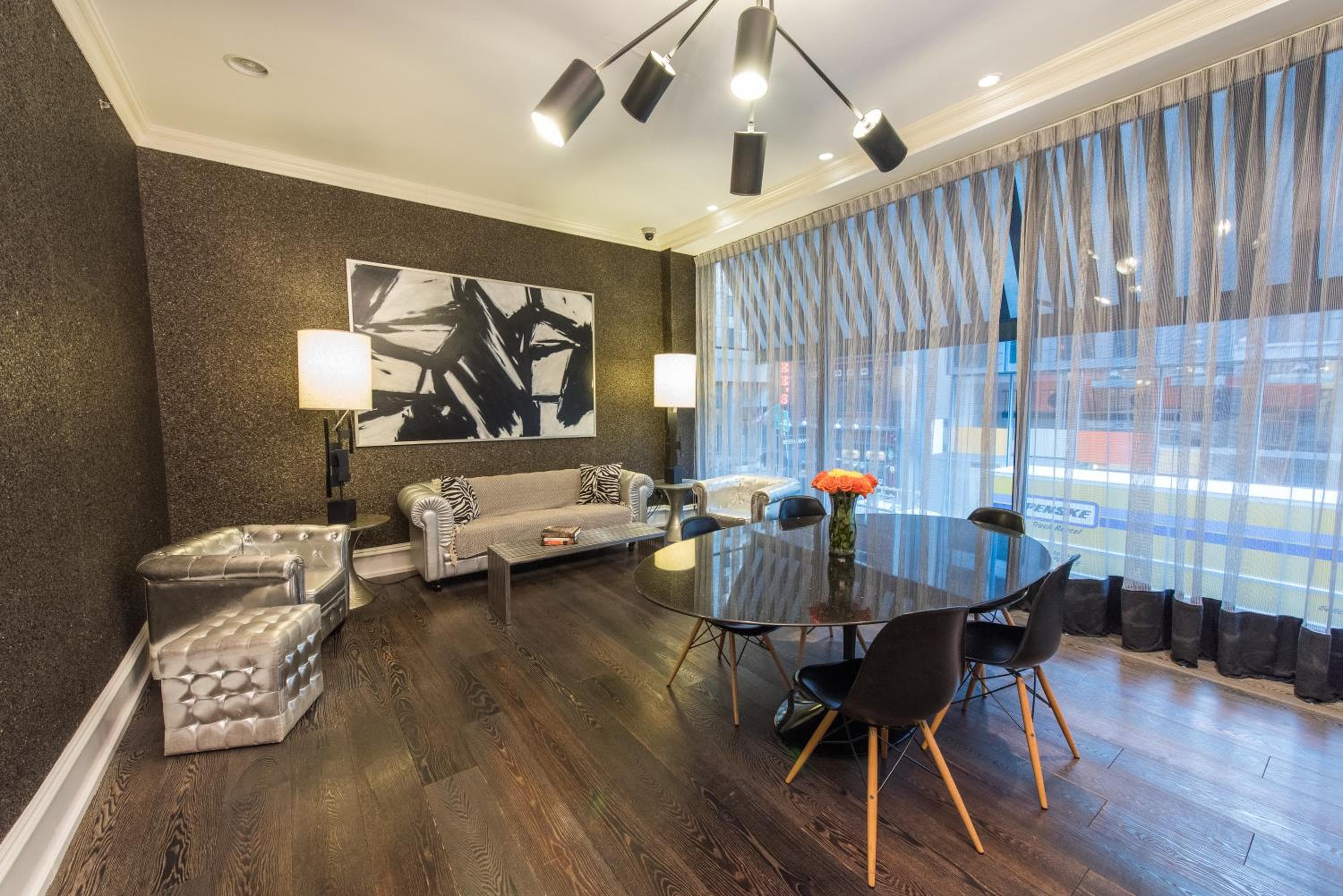 Moderne Hotel — 17