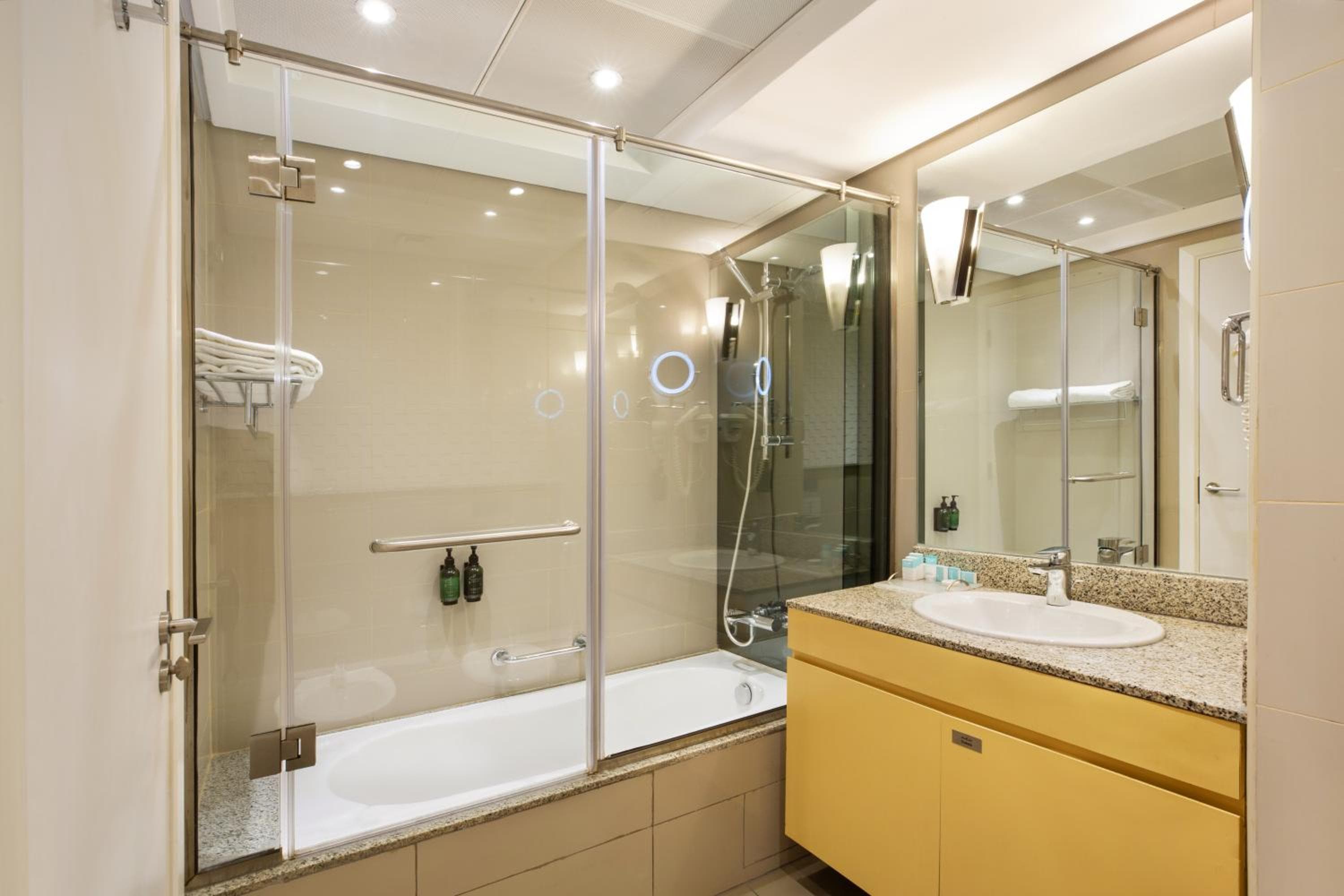 Hotel Royal Continental — 6