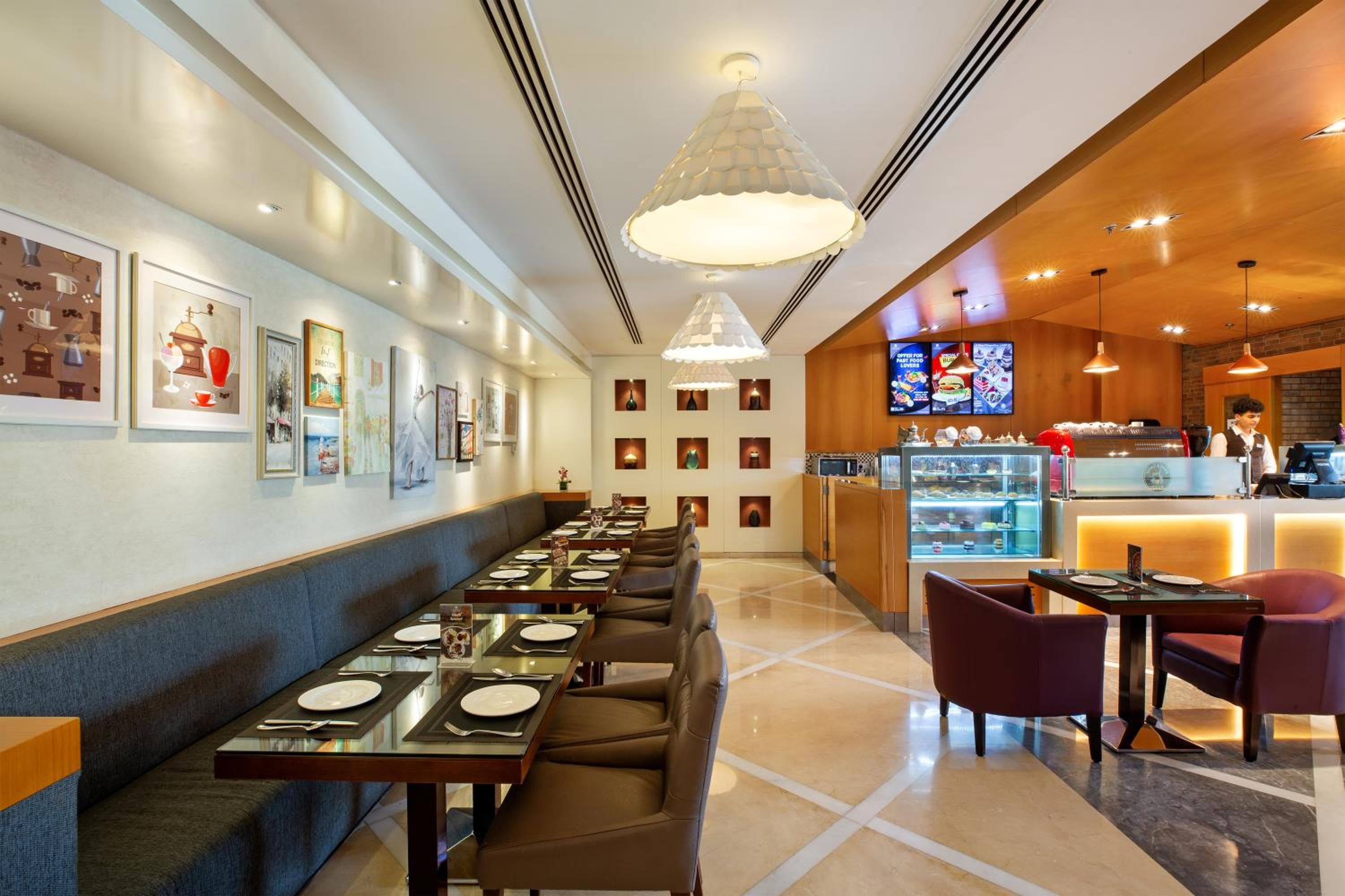 Hotel Royal Continental — 29
