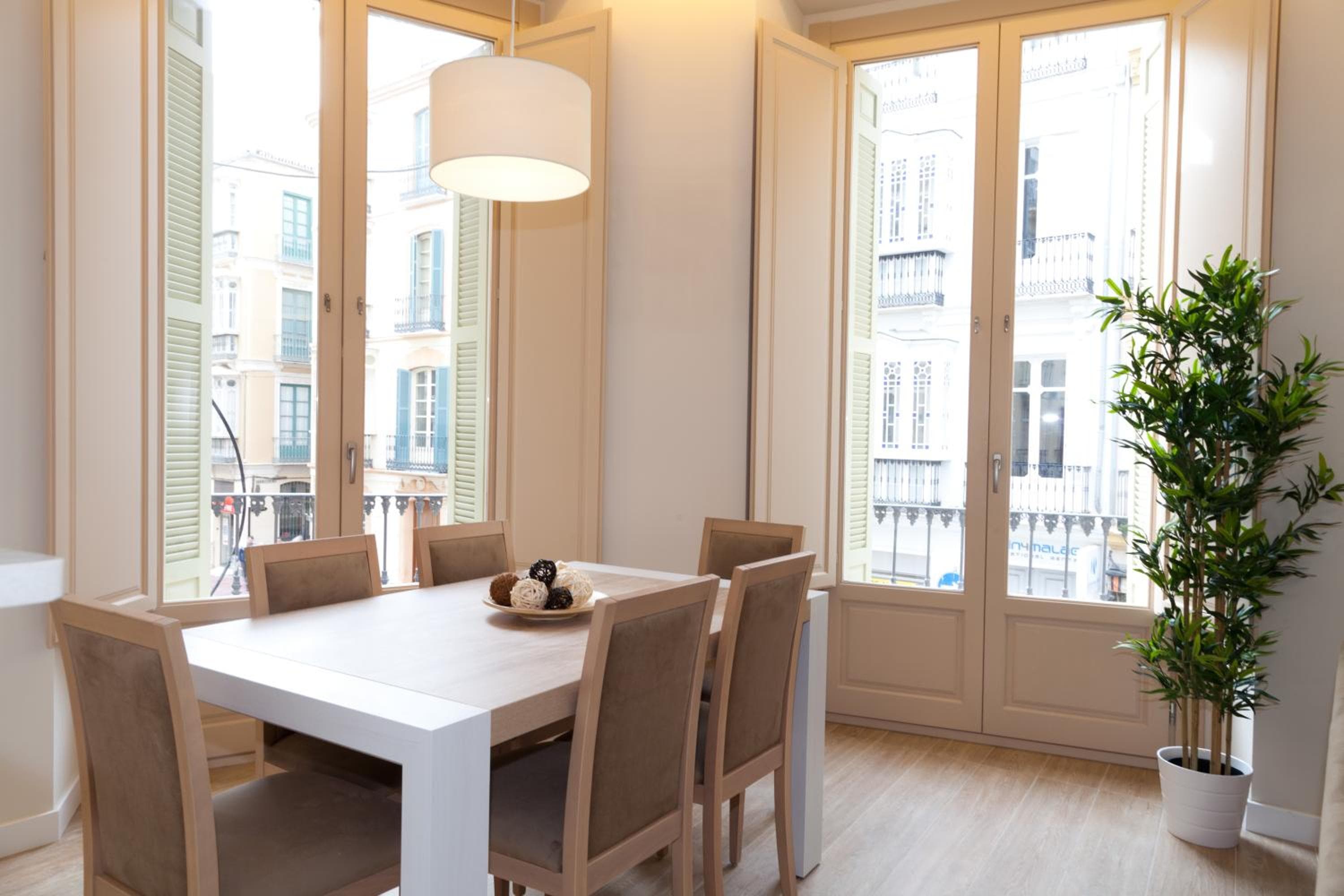 Apartamentos Pinar Malaga Centro — 19