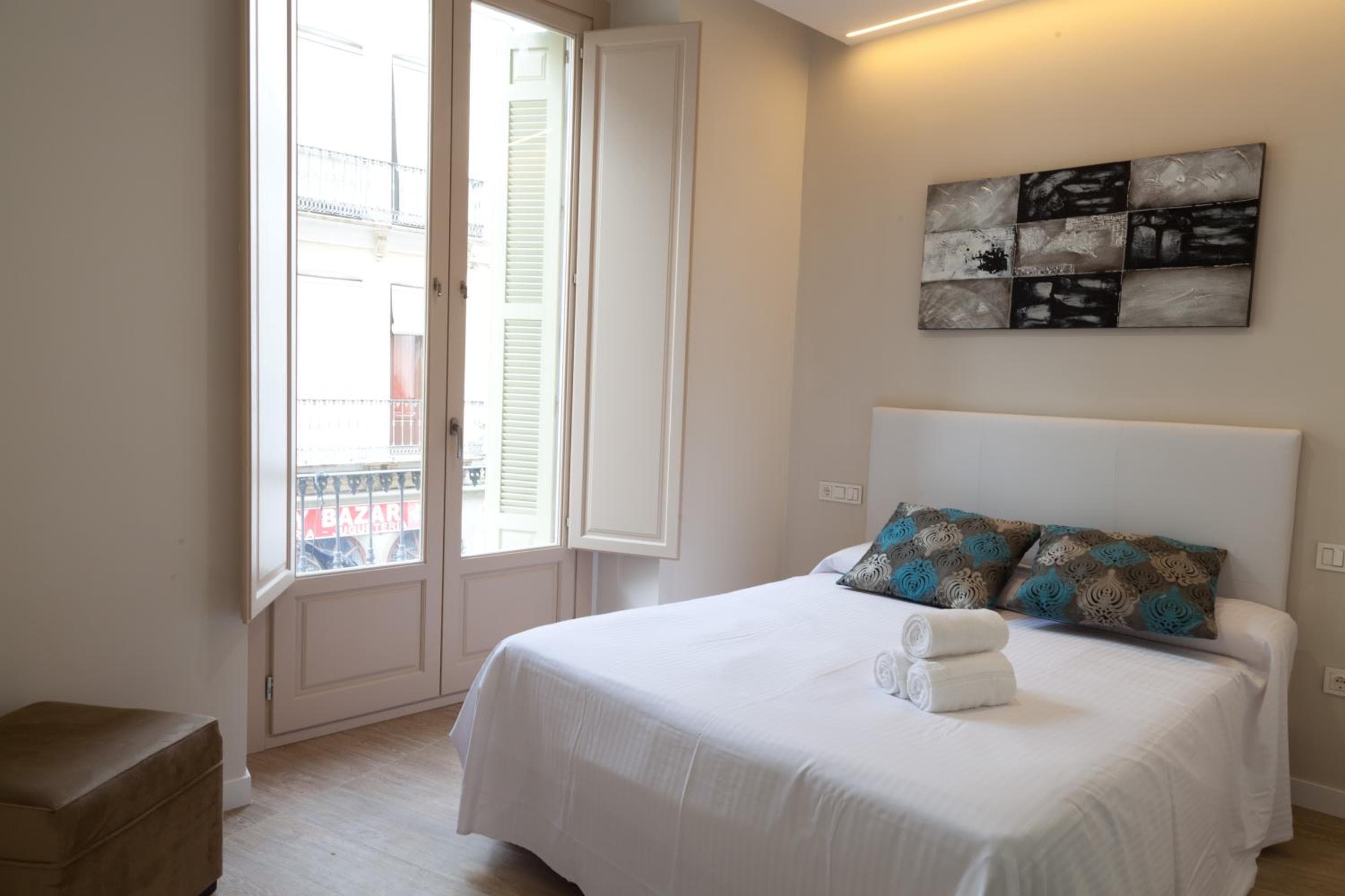 Apartamentos Pinar Málaga Centro - Carretería — 27