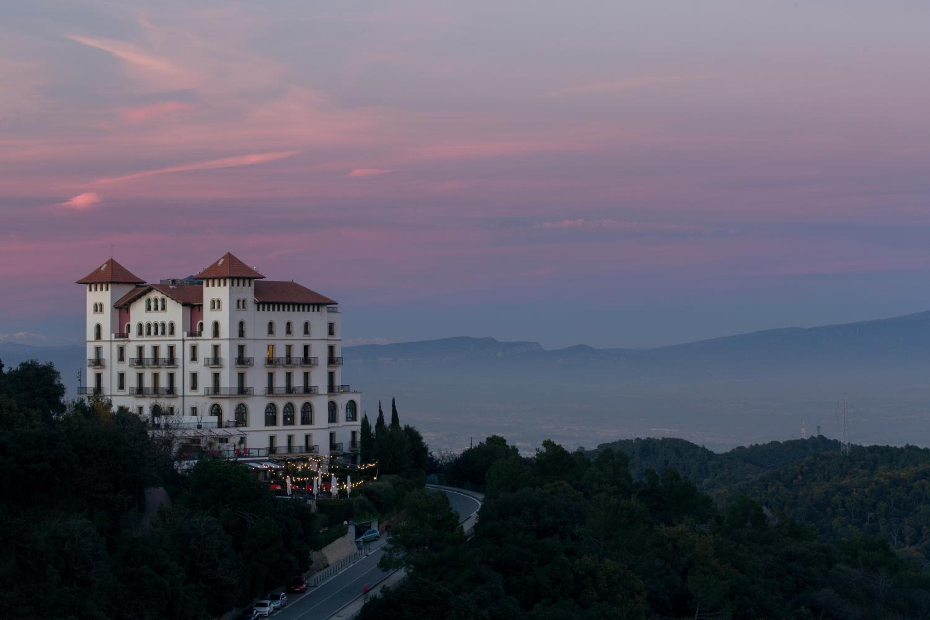 METT Barcelona GL - A Leading Hotel of the World — 1