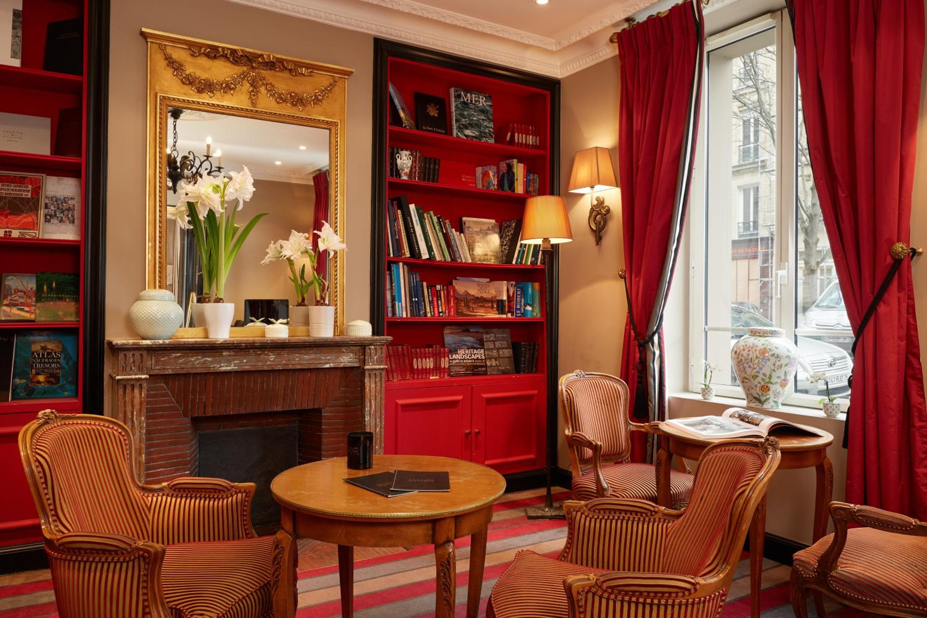 Hôtel Relais Saint Jacques Paris — 27