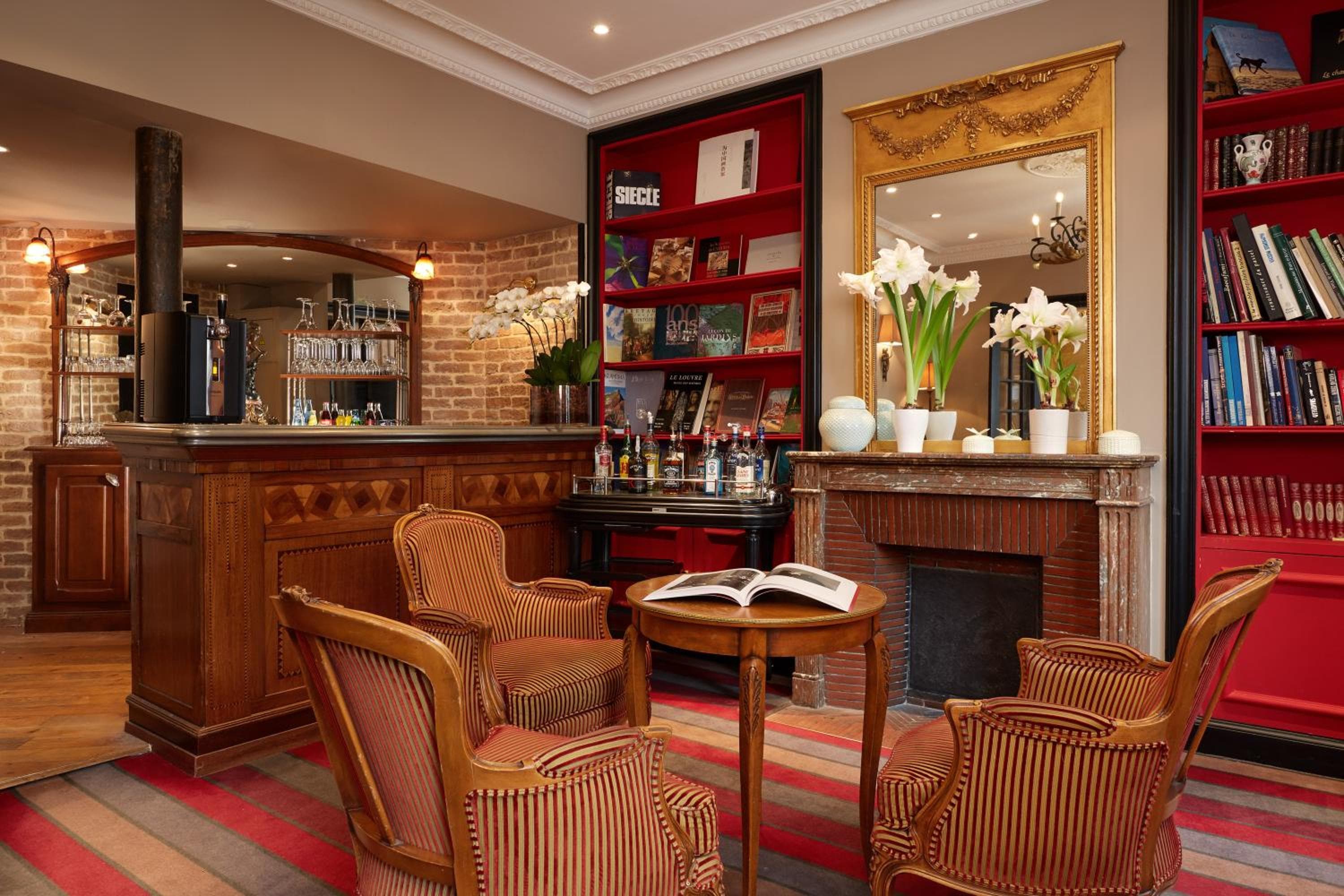Hôtel Relais Saint Jacques Paris — 29