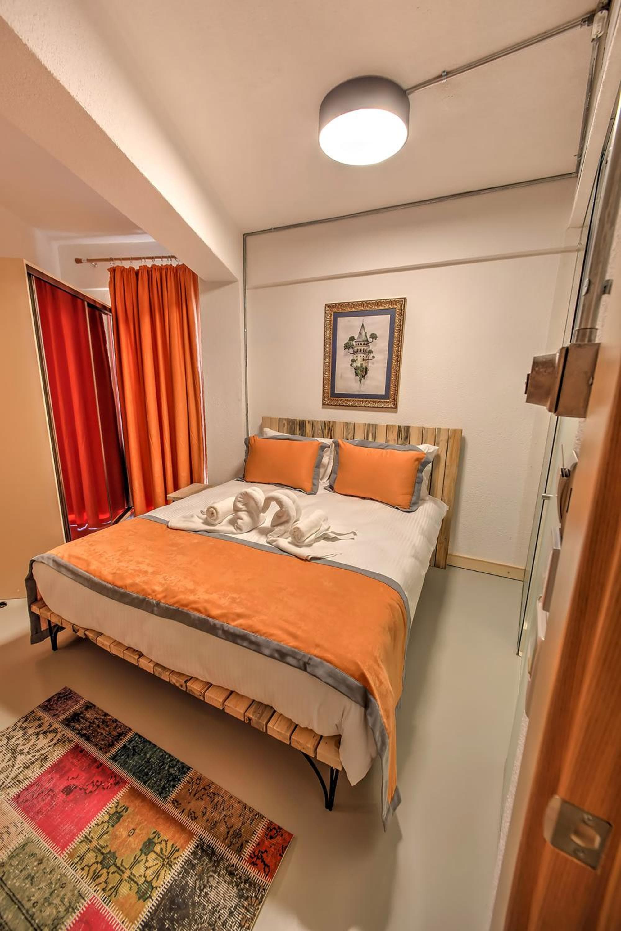 Vavien Hotel — 15