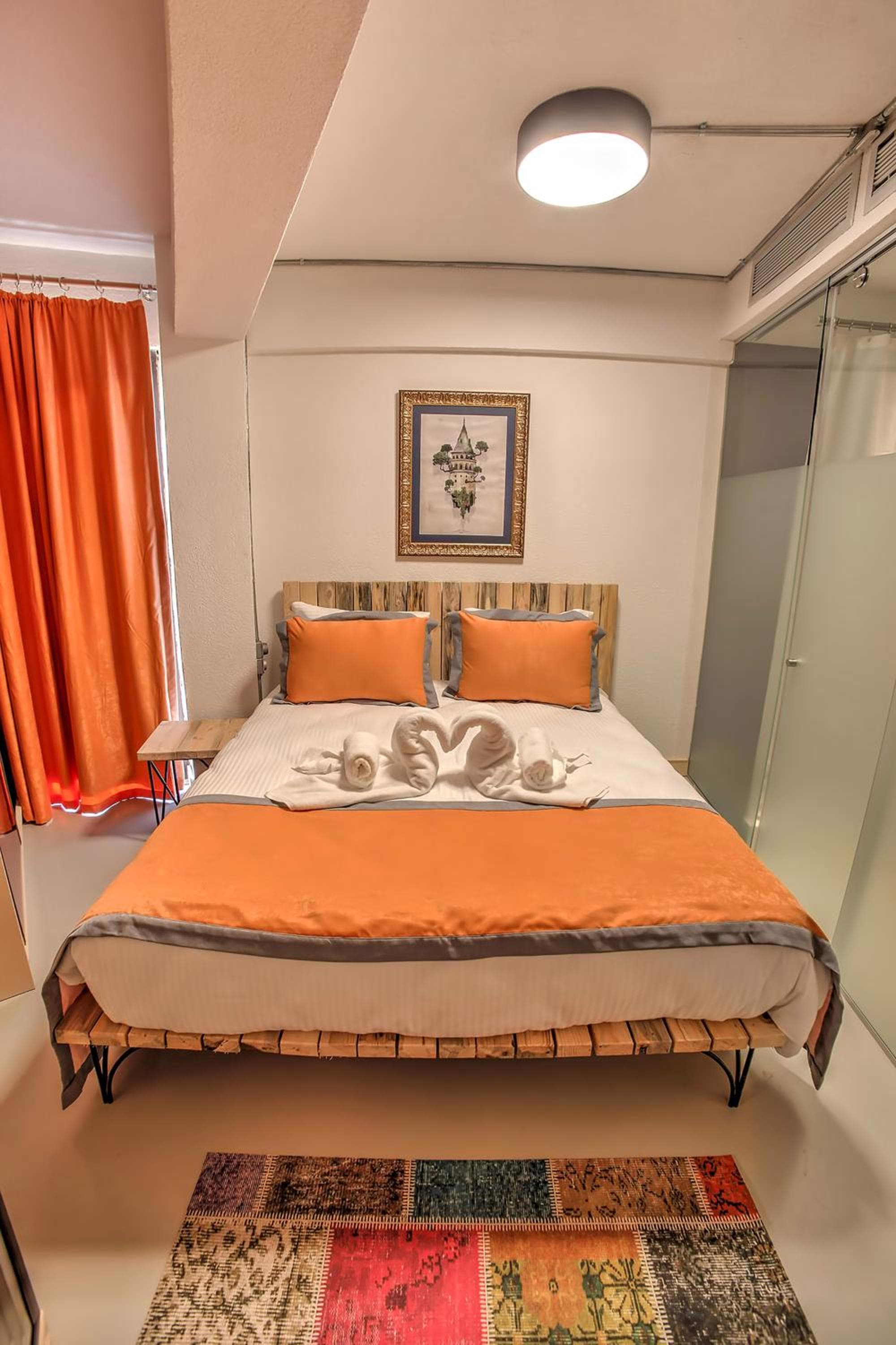 Vavien Hotel — 24