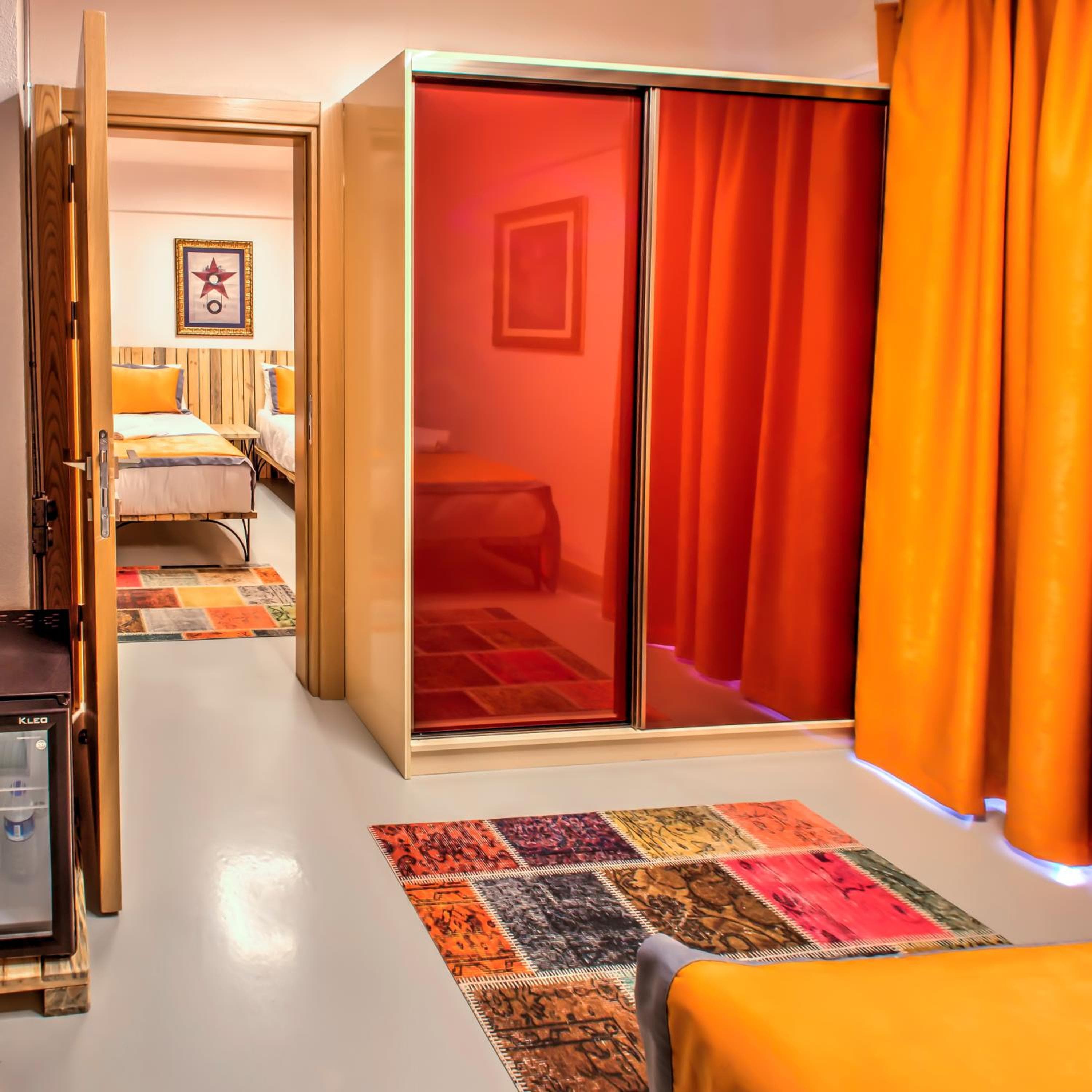 Vavien Hotel — 14