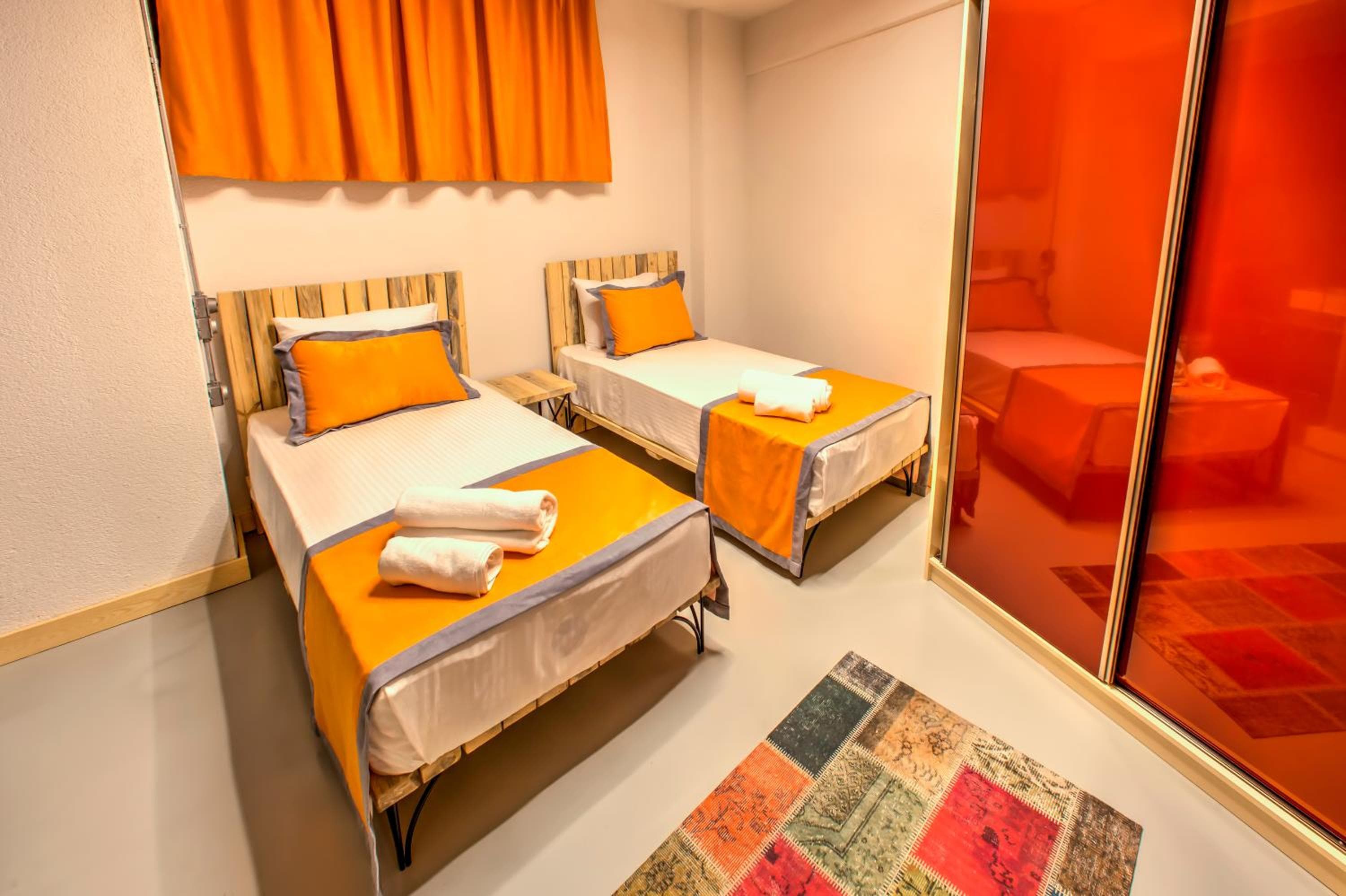 Vavien Hotel — 28
