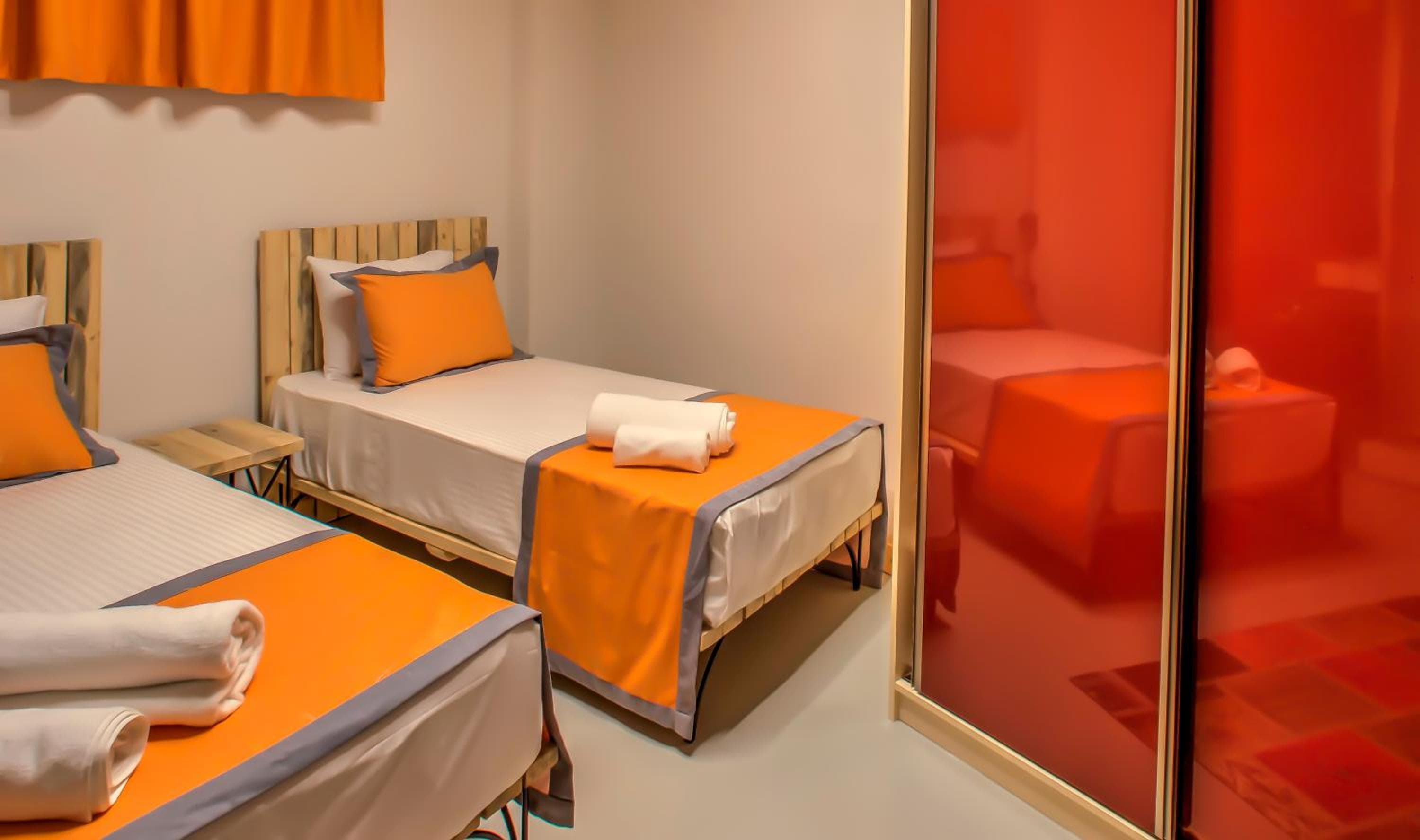 Vavien Hotel — 7