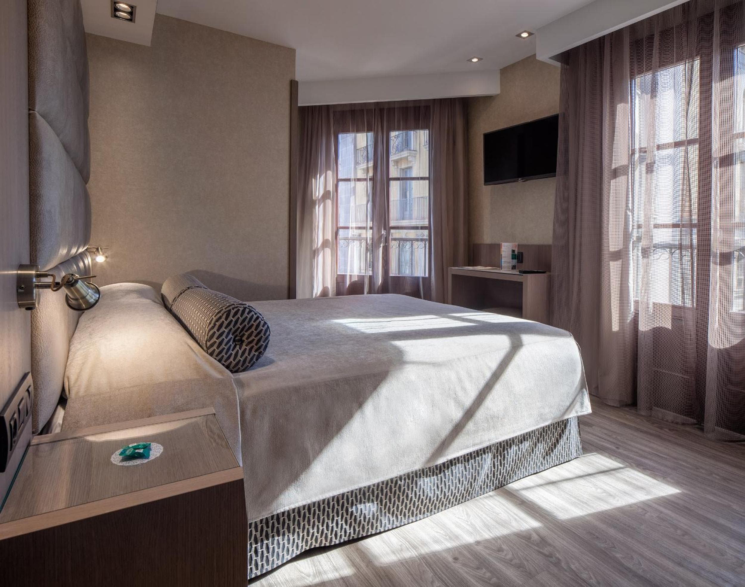 Hotel Suizo — 16