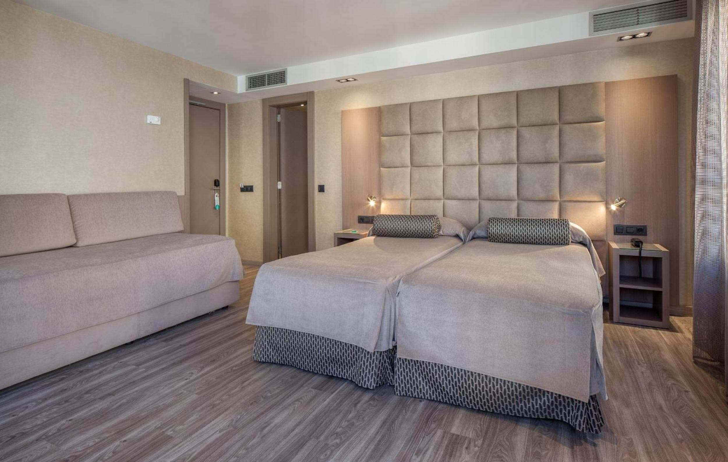 Hotel Suizo — 1