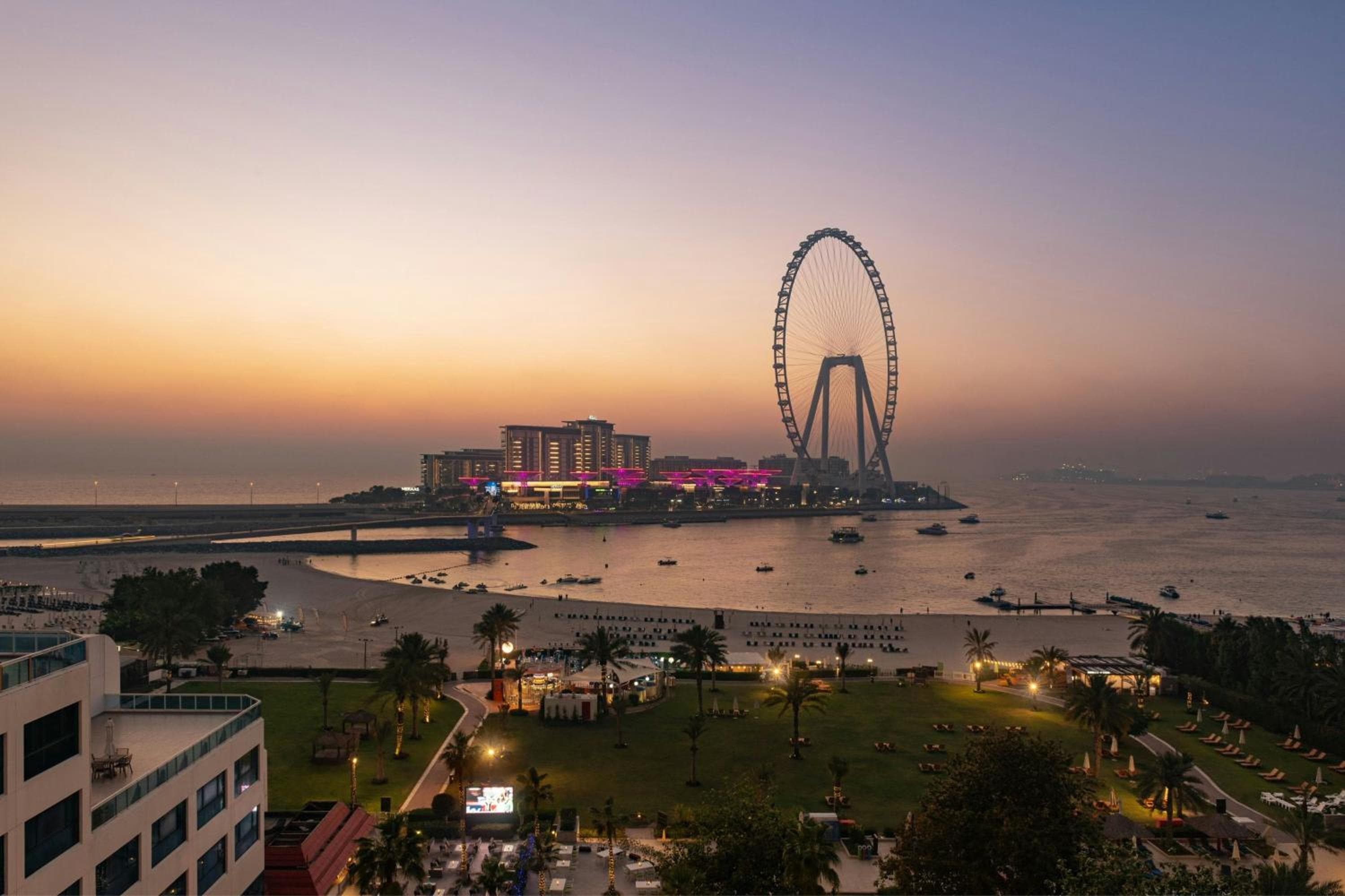 Sheraton Jumeirah Beach Resort — 1