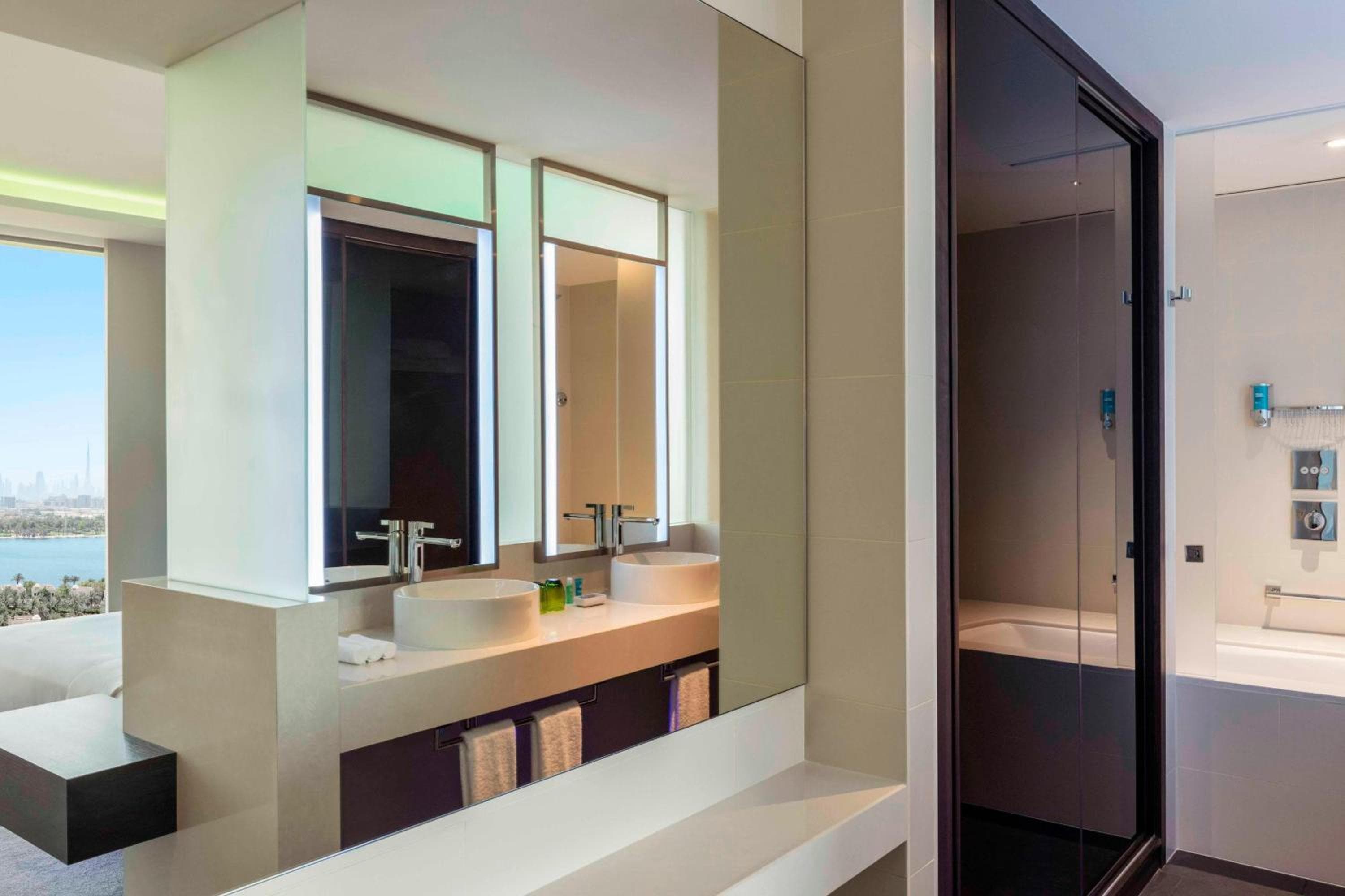 Aloft by Marriott Dubai Creek — 14