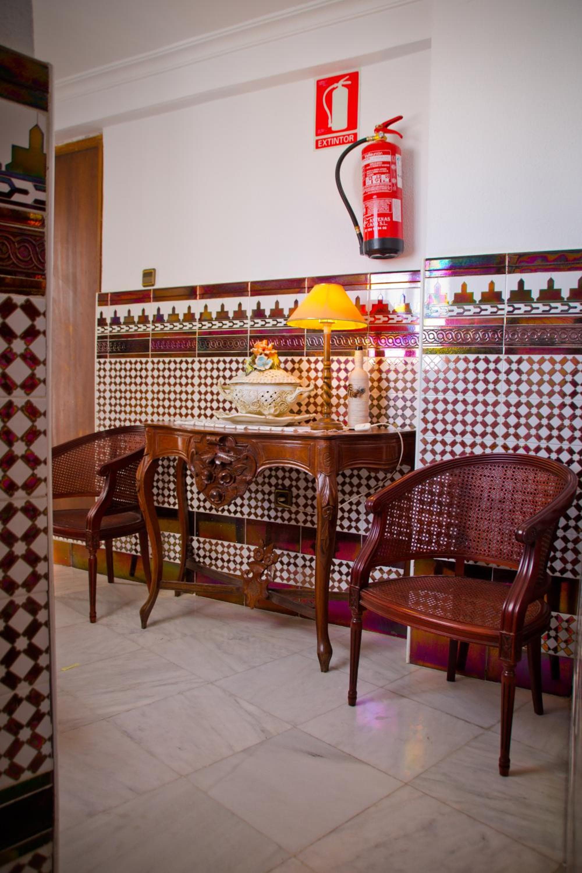 Hostal La Muralla — 19