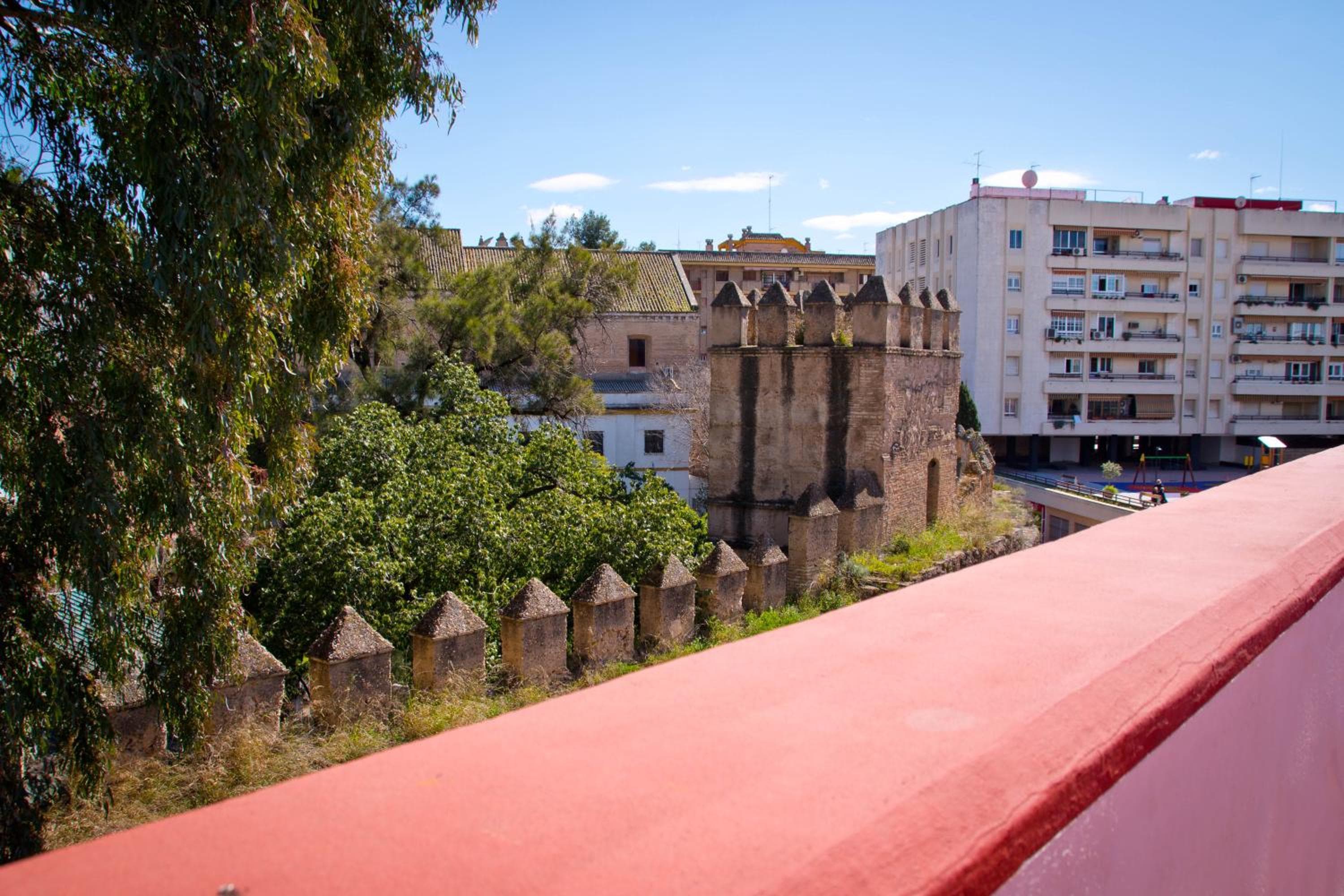 Hostal La Muralla — 21