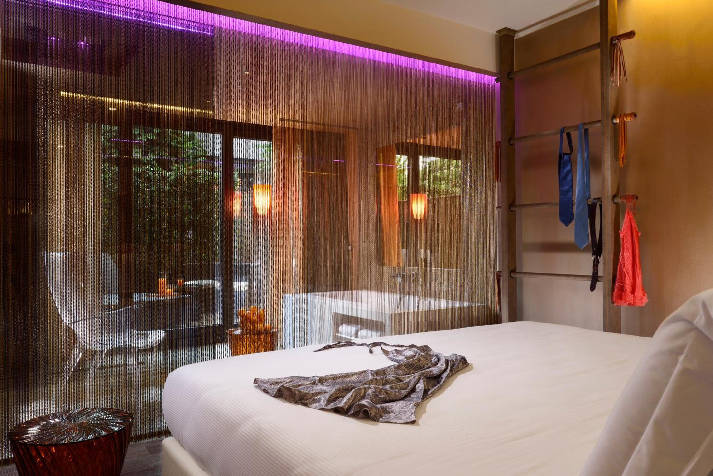Milan Suite Hotel — 16