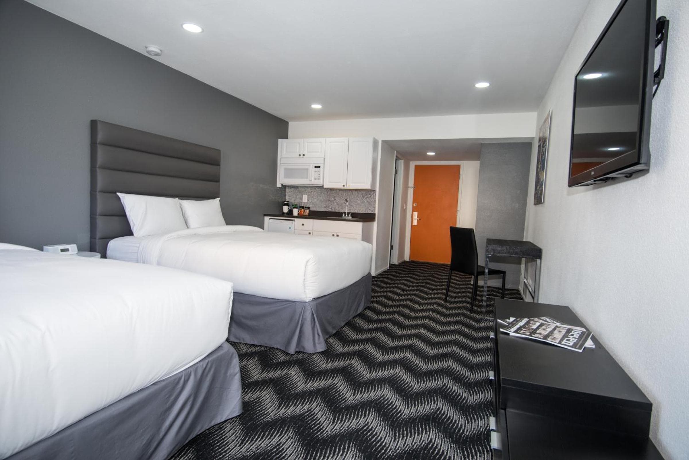 Siegel Select LV Strip-Convention Center — 27