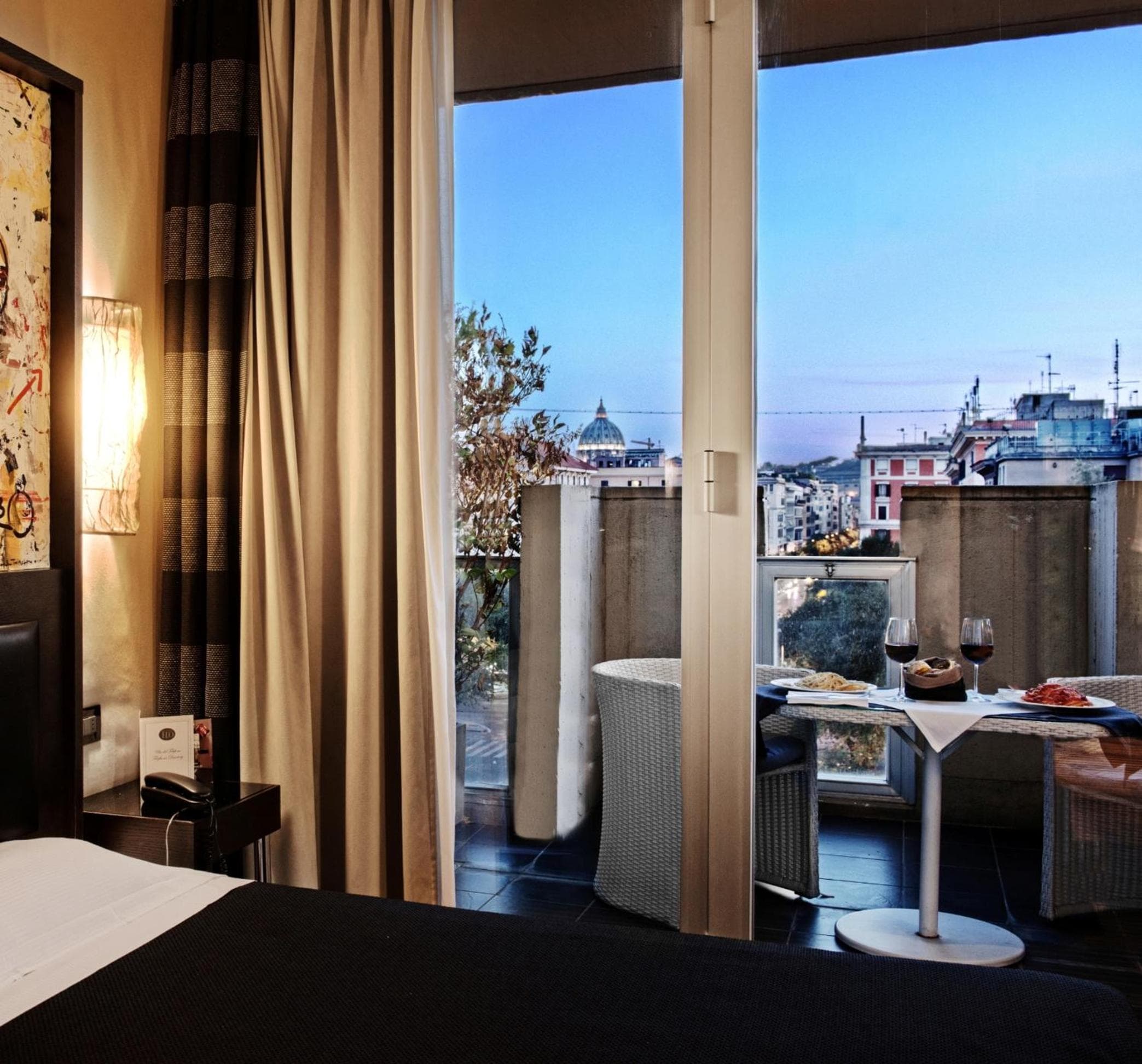 Twentyone Hotel — 2