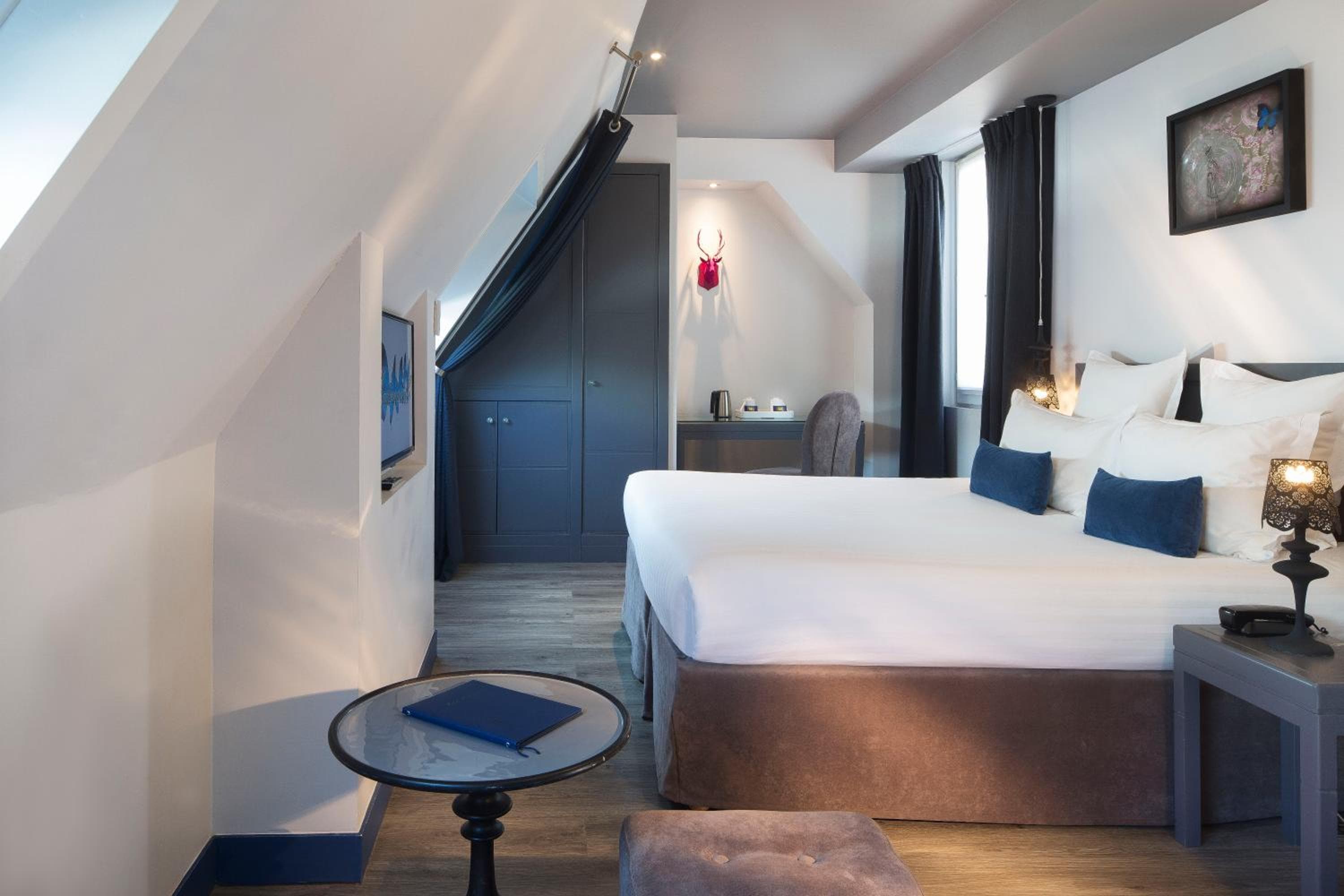 Hotel Mademoiselle — 25