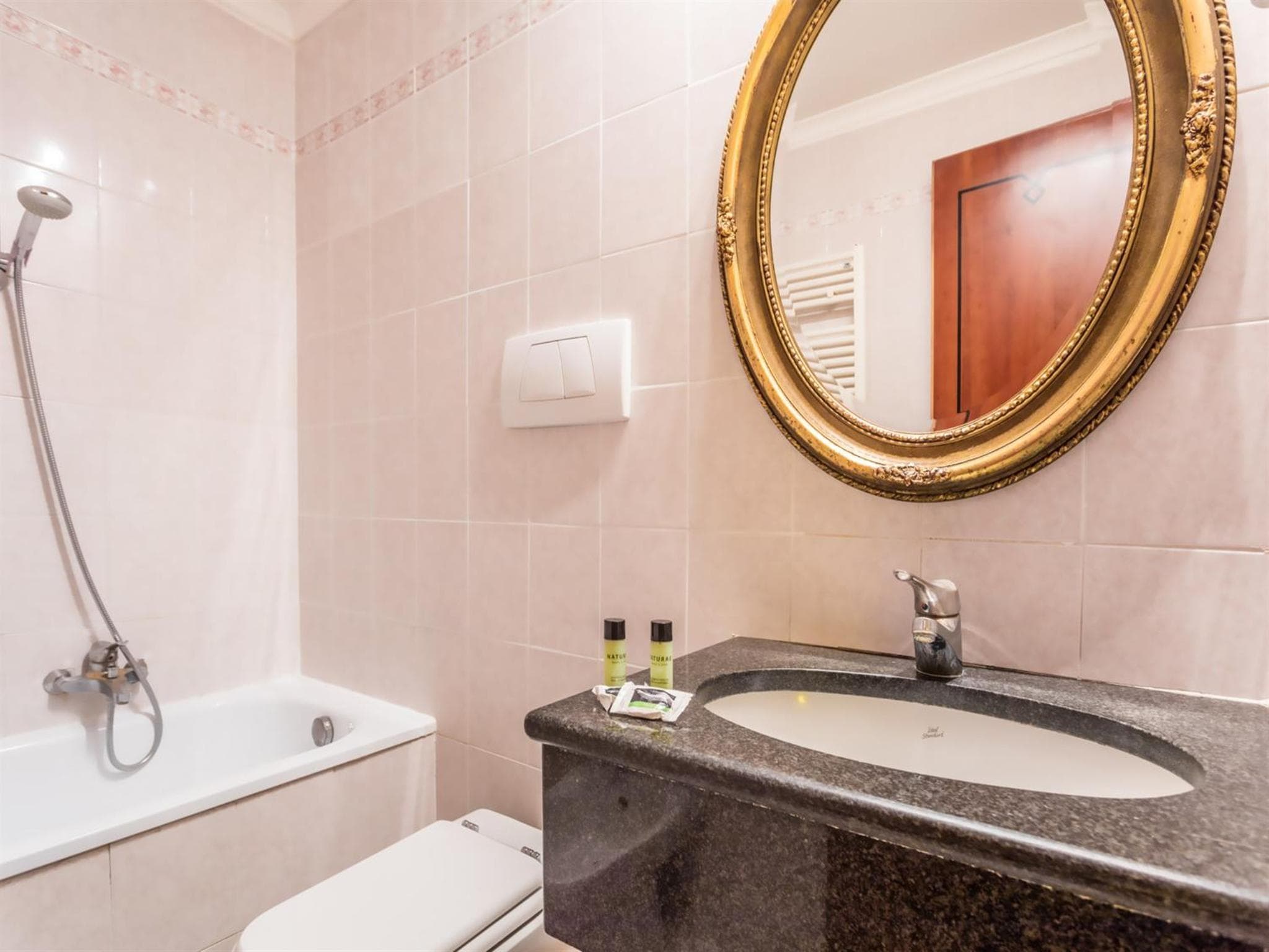 Raeli Hotel Archimede — 23