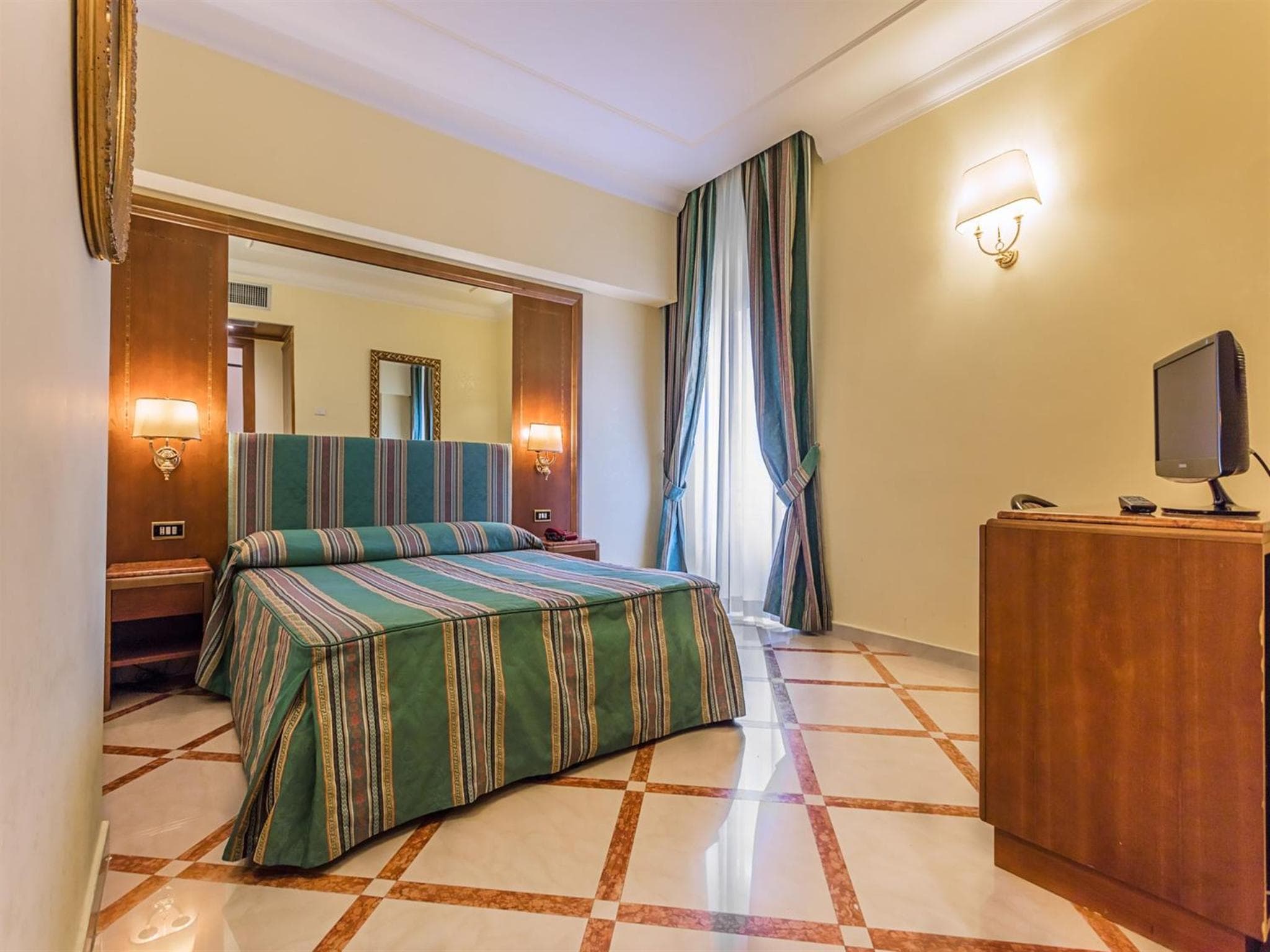 Hotel Raeli Noto — 30