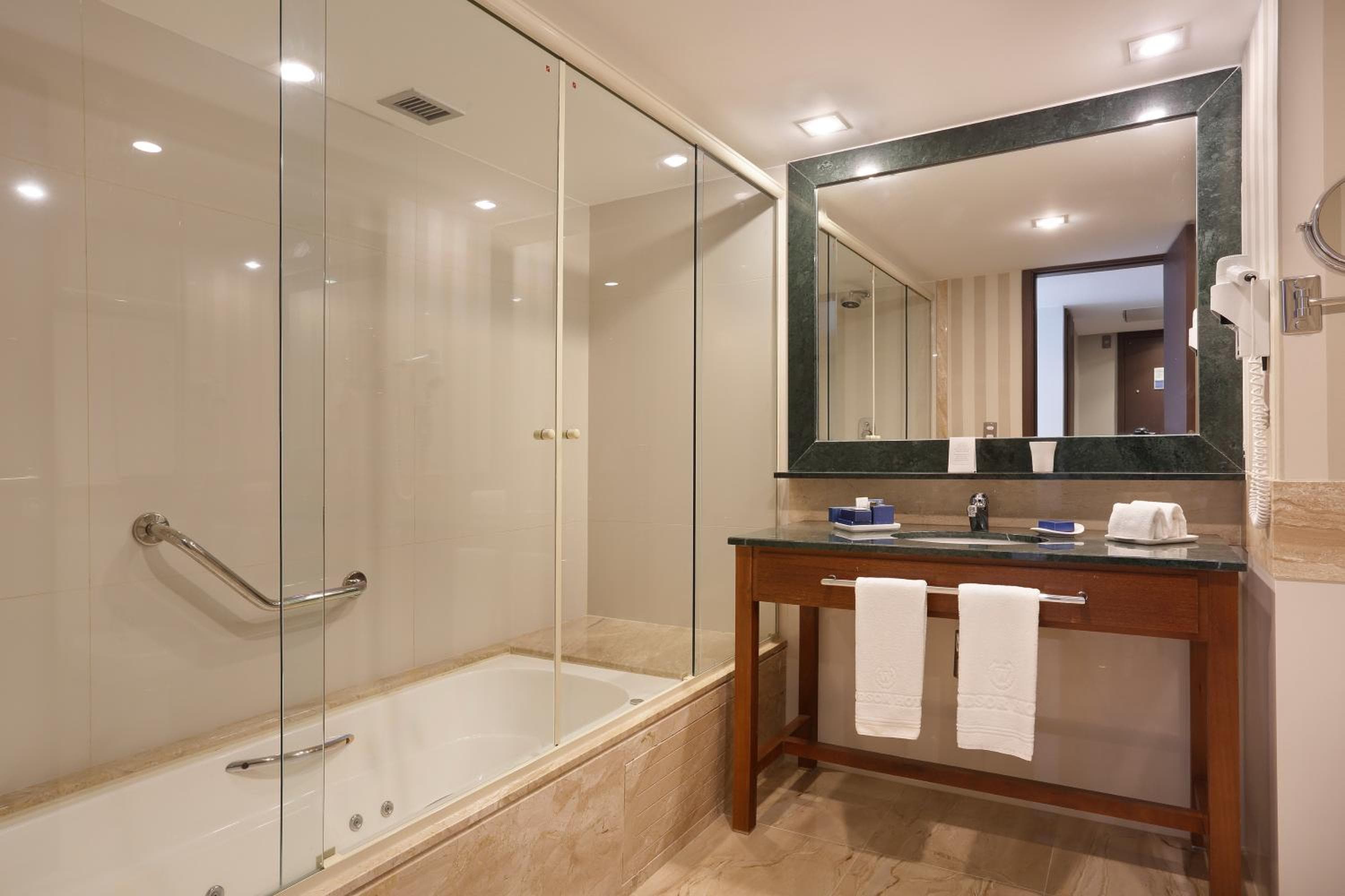 Windsor Oceanico Hotel hotel, Rua Martinho de Mesquita, 129, Rio de Janeiro, Brazil — photo 47