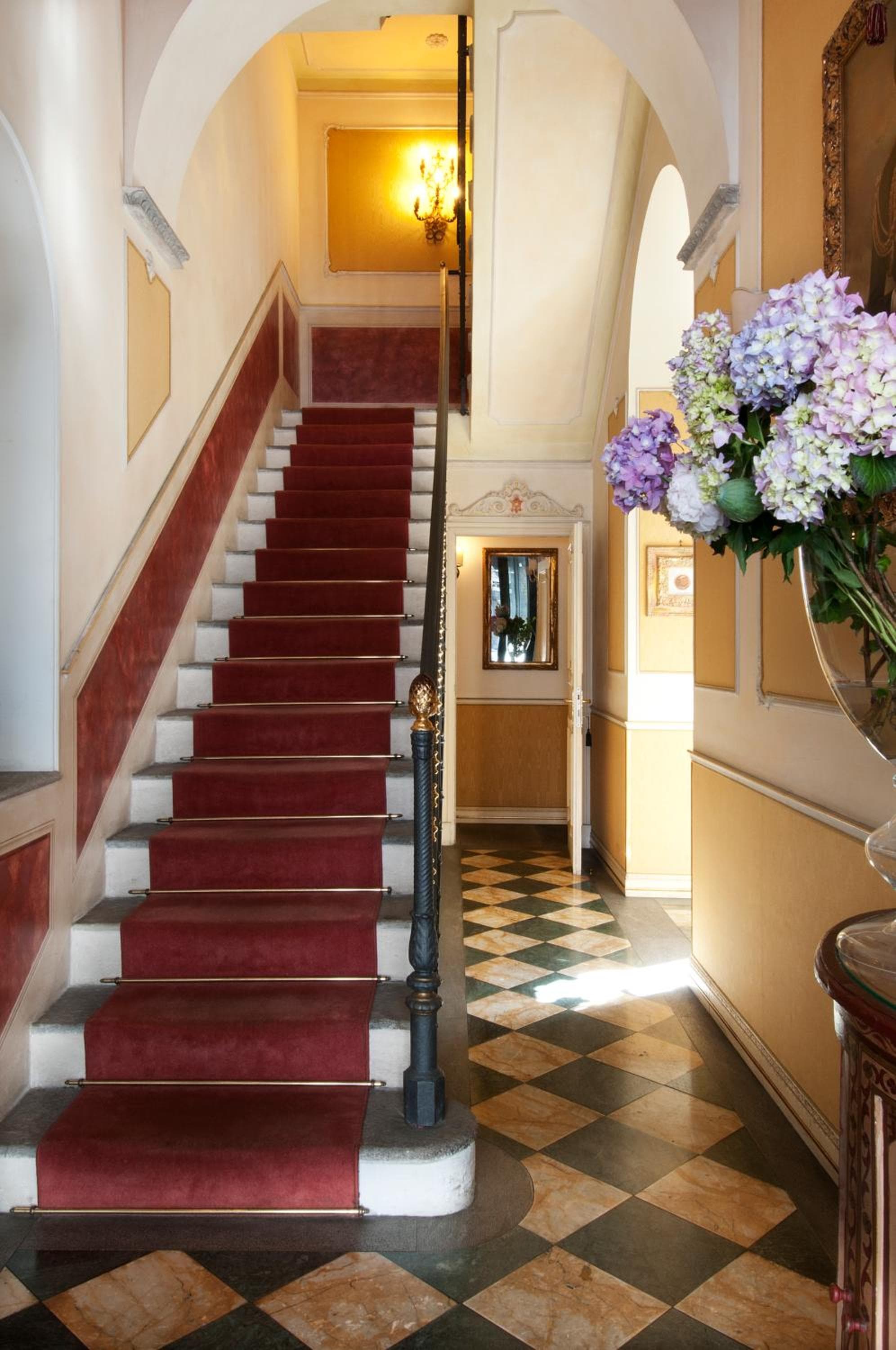 Hotel di charme Petit Palais — 9