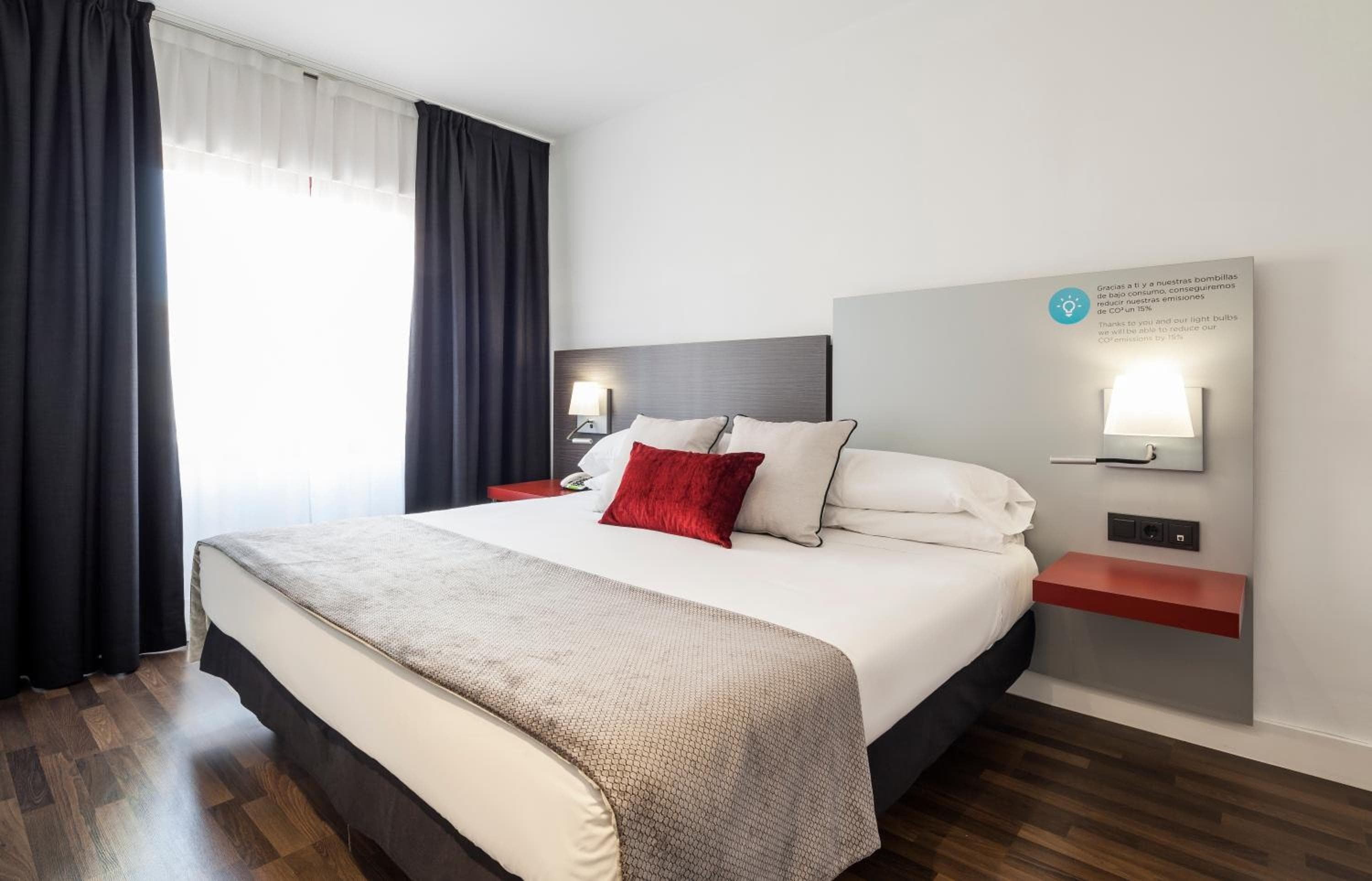 Ilunion Suites Madrid — 20