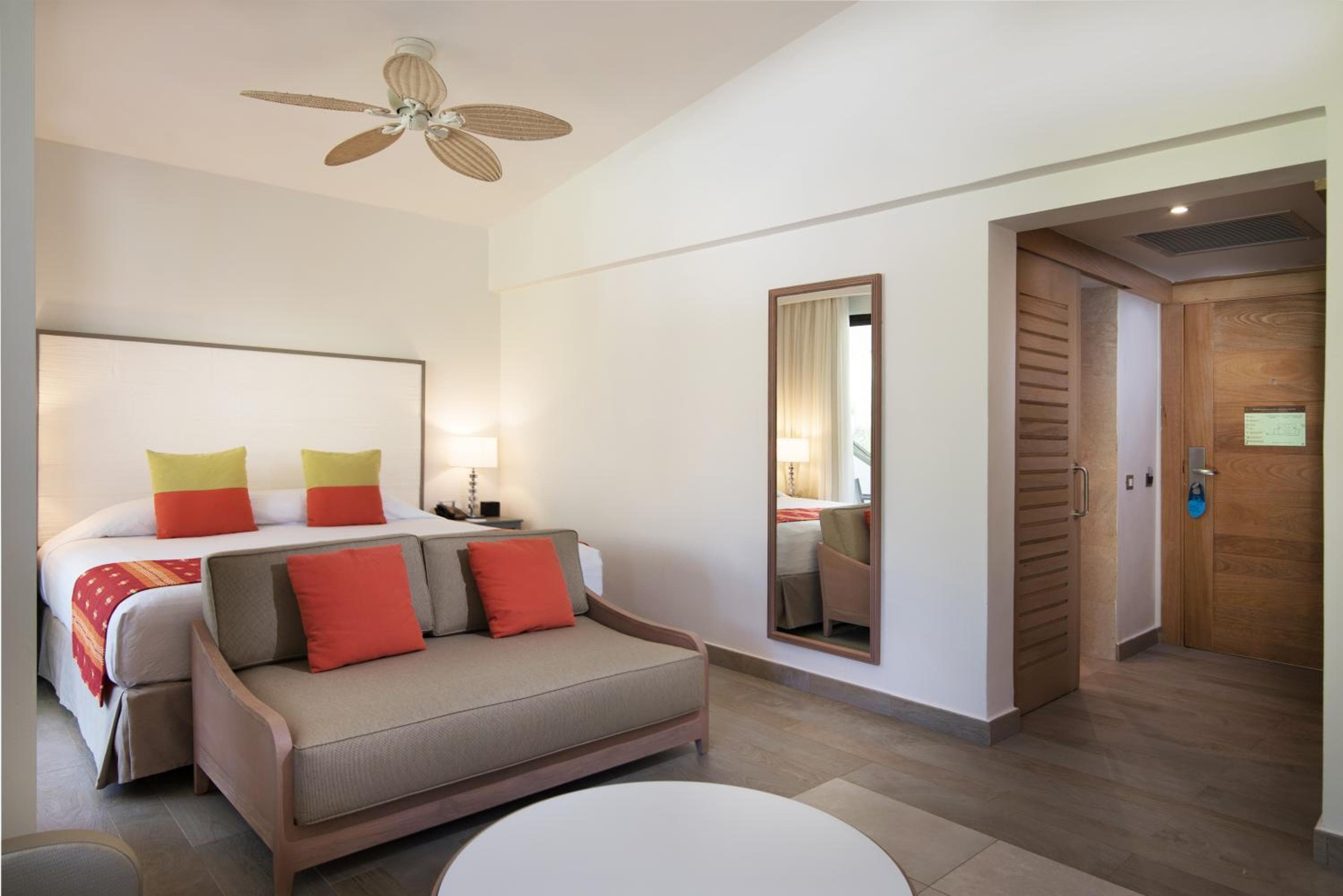 Catalonia Punta Cana - All Inclusive — 11