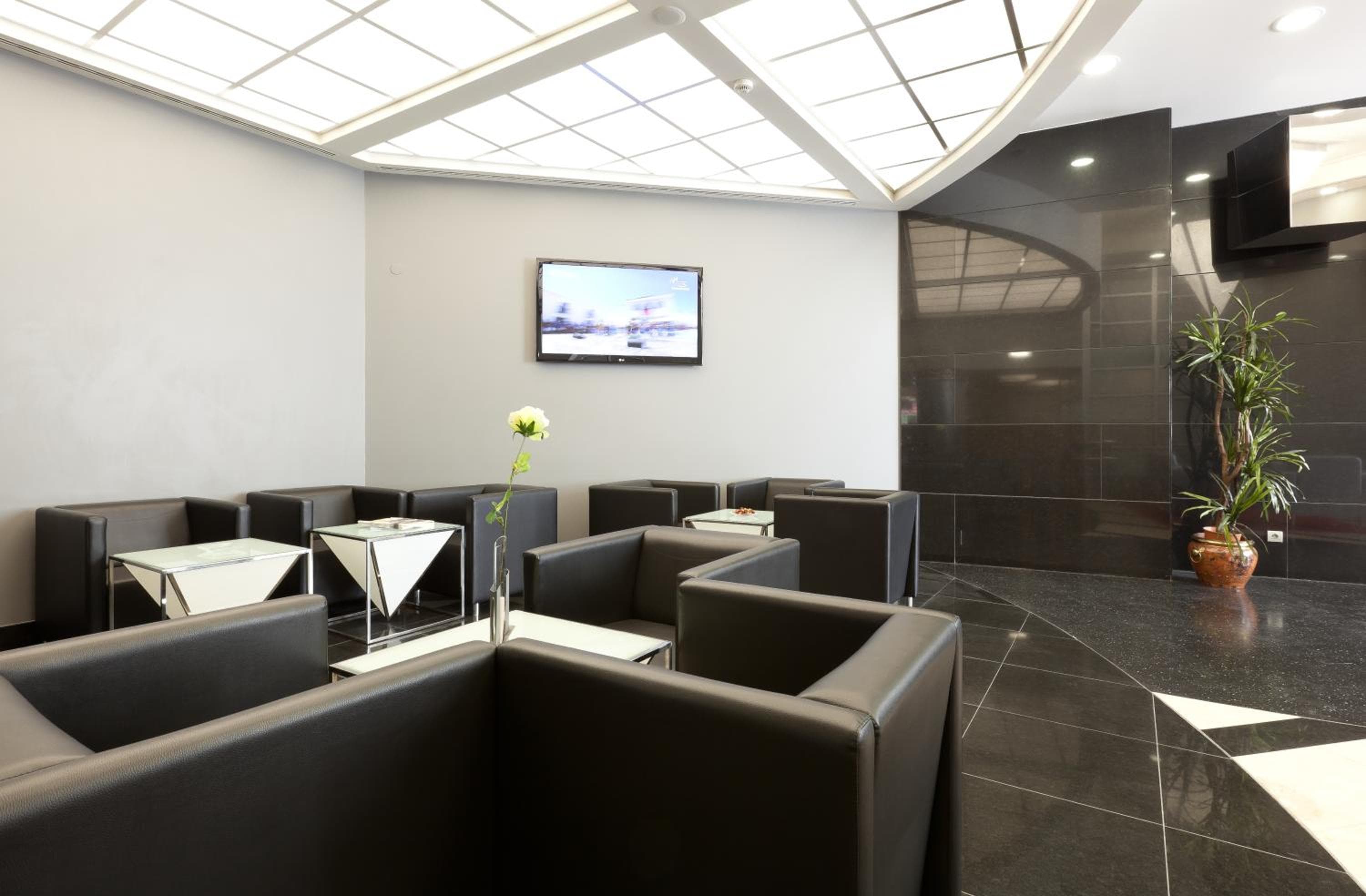 Hotel Alif Avenidas — 8