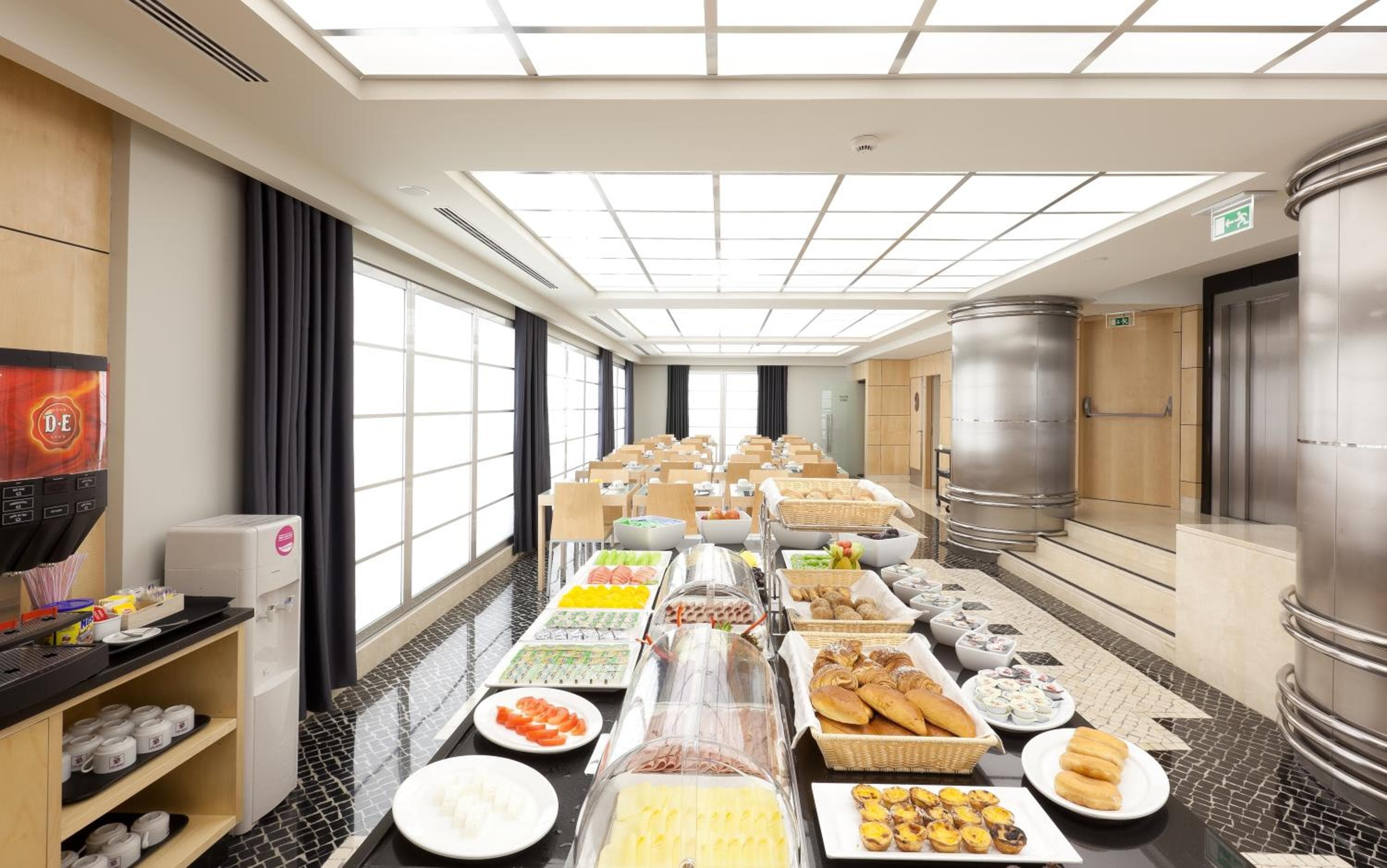 Hotel Alif Avenidas — 17