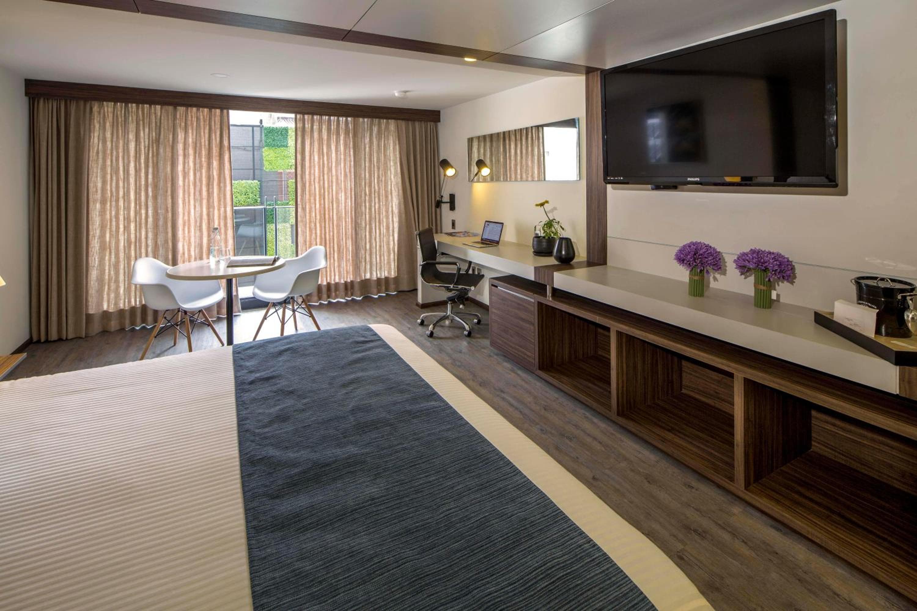 FlowSuites Condesa - Nur für Erwachsene — 24