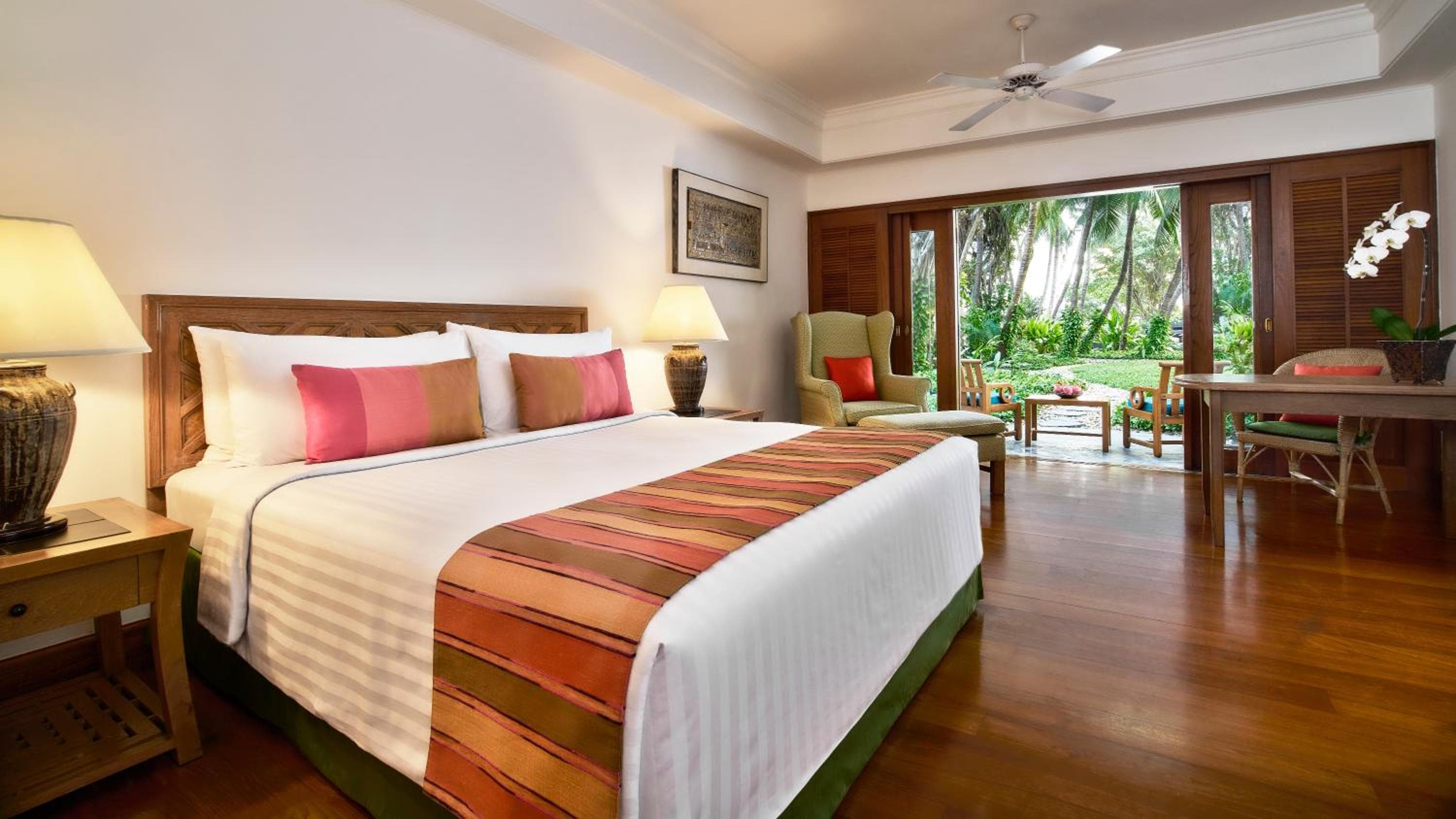 Anantara Siam Bangkok Hotel — 22