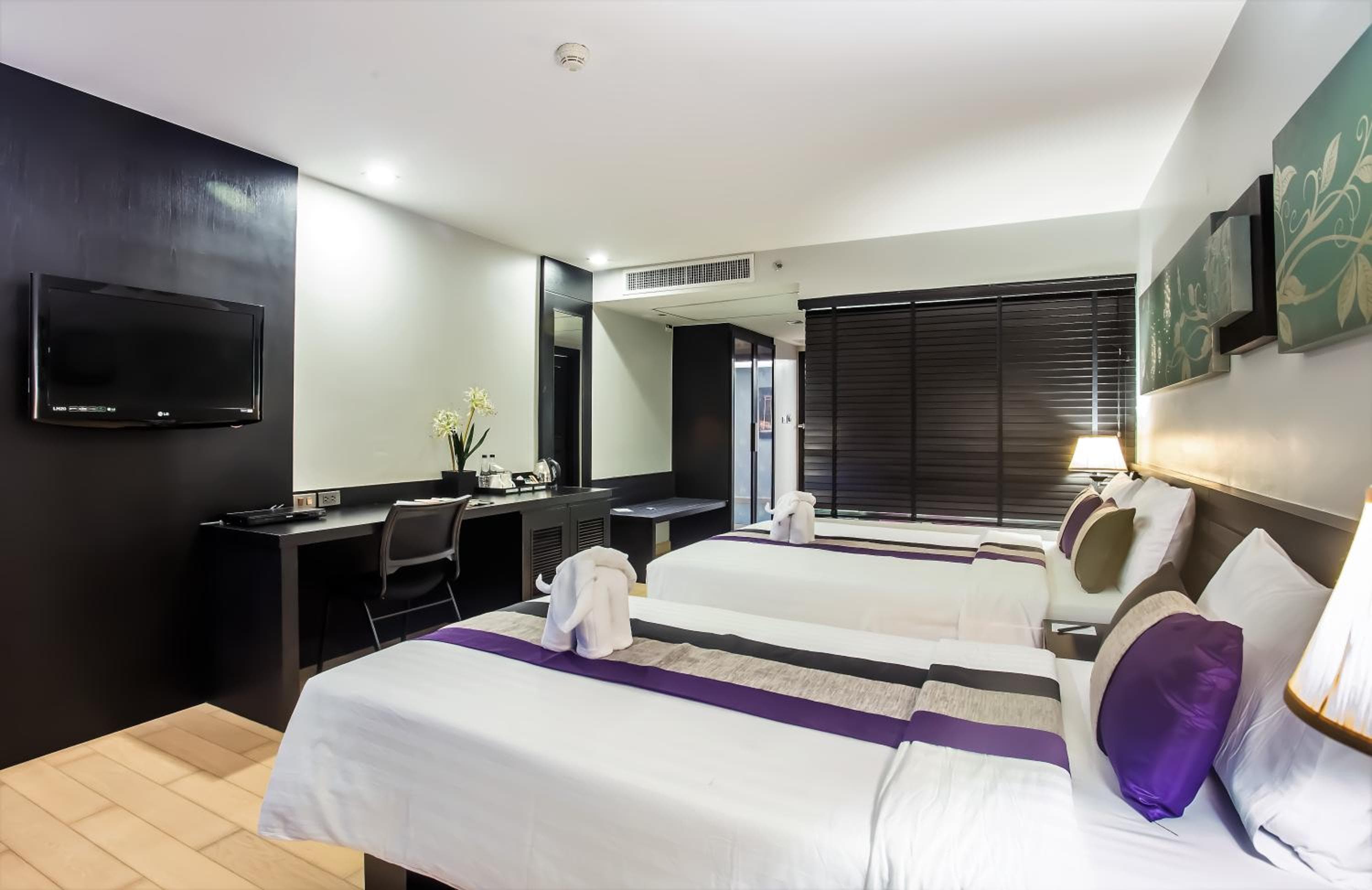 Nouvo City Hotel — 17