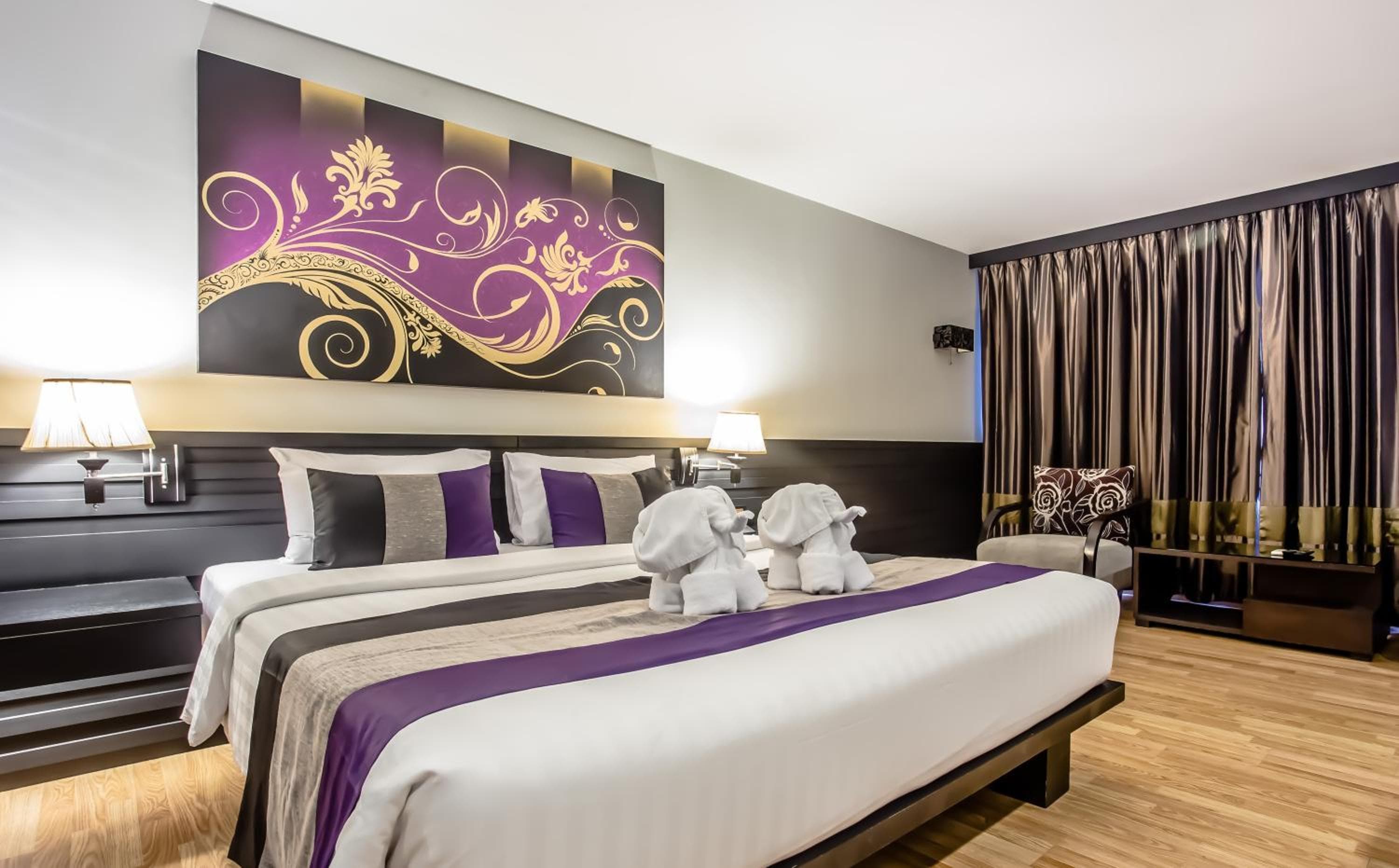 Nouvo City Hotel — 18