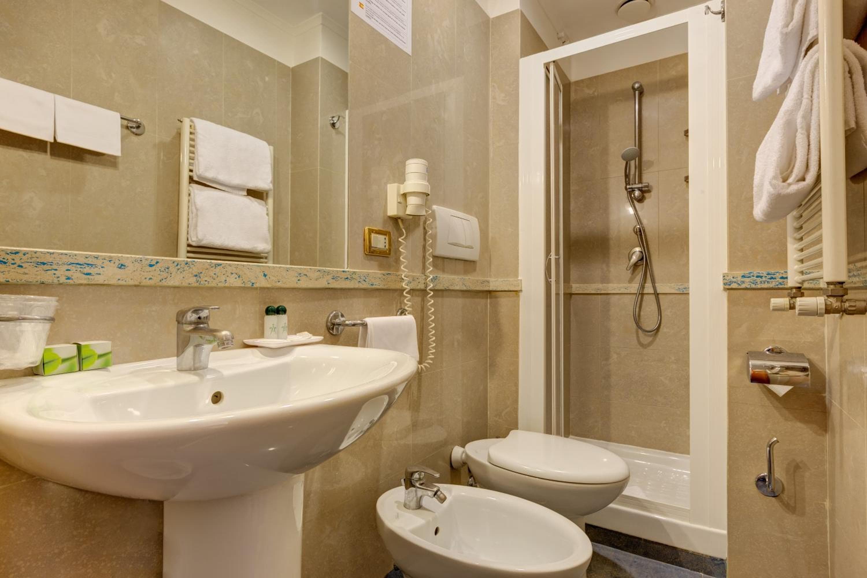 Hotel Amalfi — 11